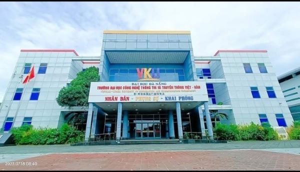 Trường Đại Học Công Nghệ Thông Tin và Truyền Thông Việt - Hàn gần phòng trọ Ngũ Hành Sơn