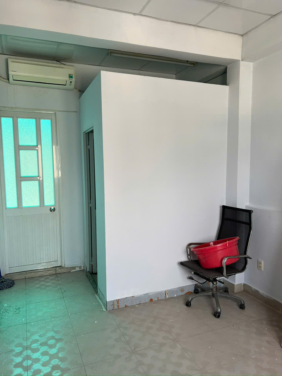 Cho thuê phòng trọ đường Ba Tháng Hai, Quận 10-1
