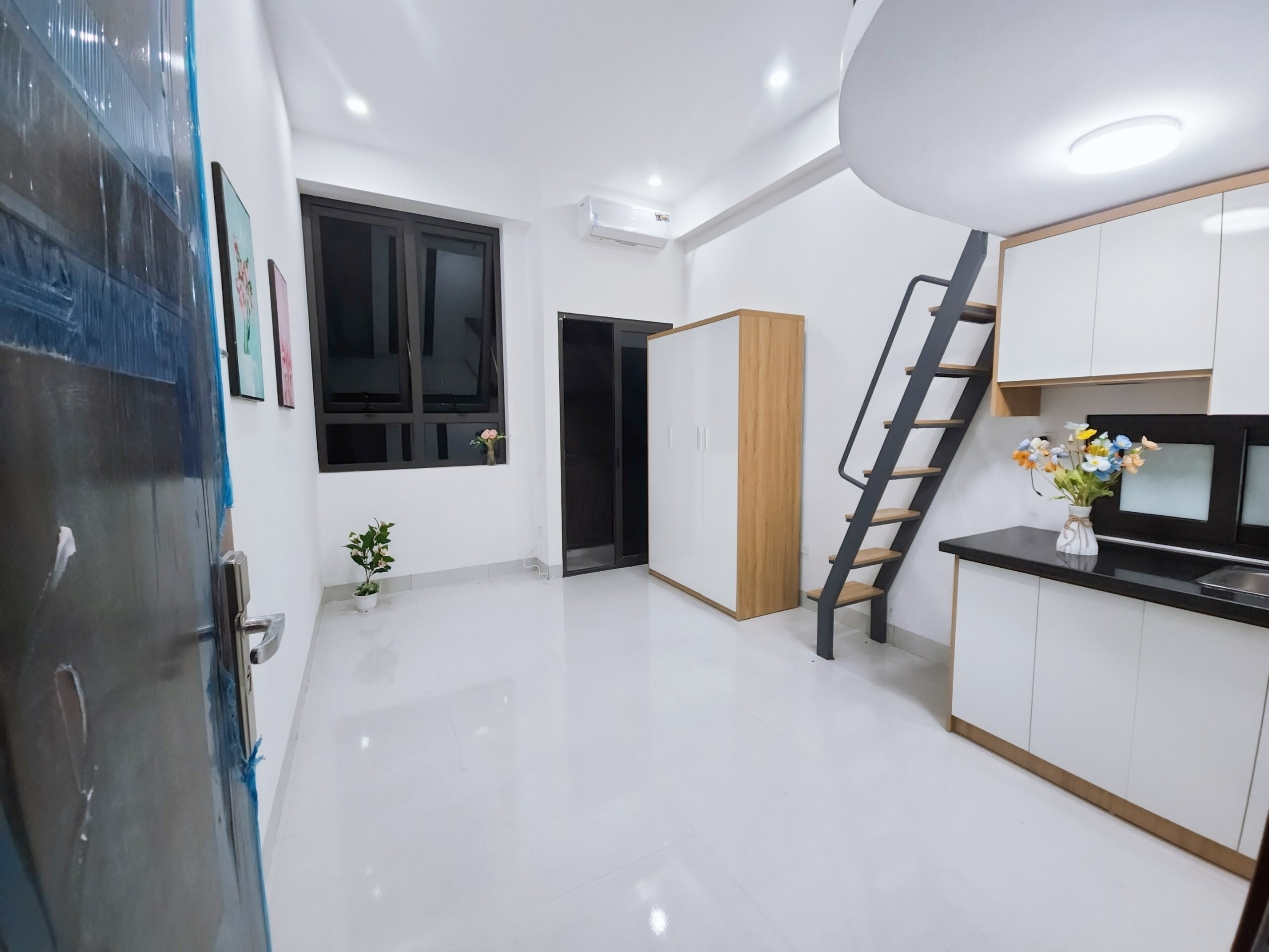Phòng full nội thất hiện đại tại 488 Trần Cung – riêng tư, cửa vân tay, ở ngay-0