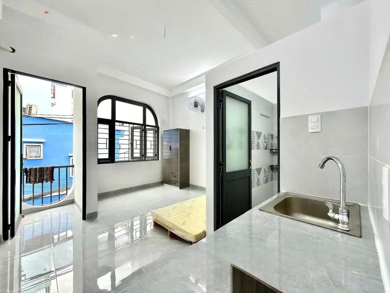 Phòng ban công full nội thất mới 100% tại Huỳnh Văn Nghệ, Gò Vấp – 4tr6-1