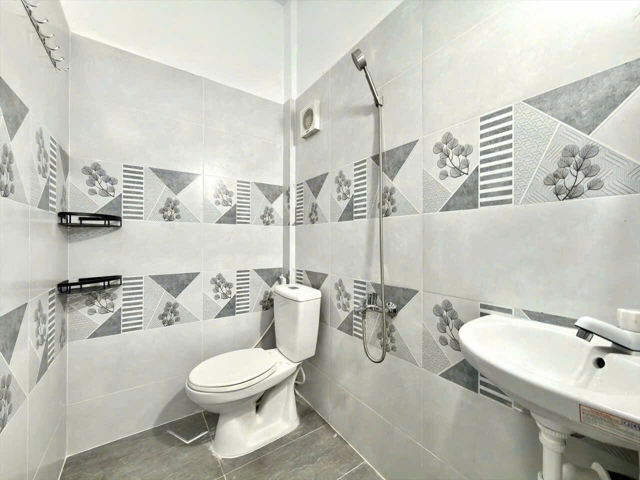 Phòng ban công full nội thất mới 100% tại Huỳnh Văn Nghệ, Gò Vấp – 4tr6-3