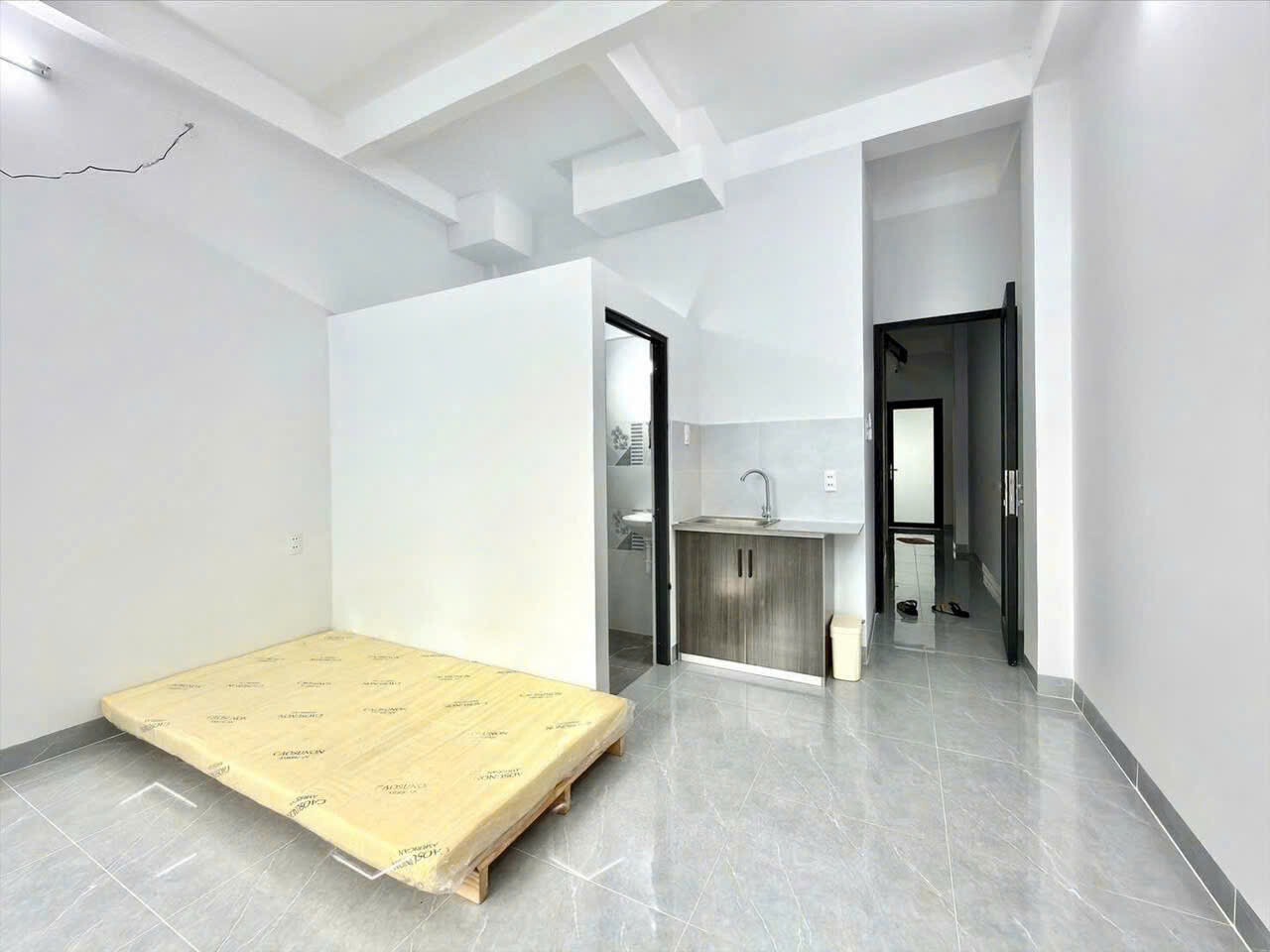 Phòng ban công full nội thất mới 100% tại Huỳnh Văn Nghệ, Gò Vấp – 4tr6-4