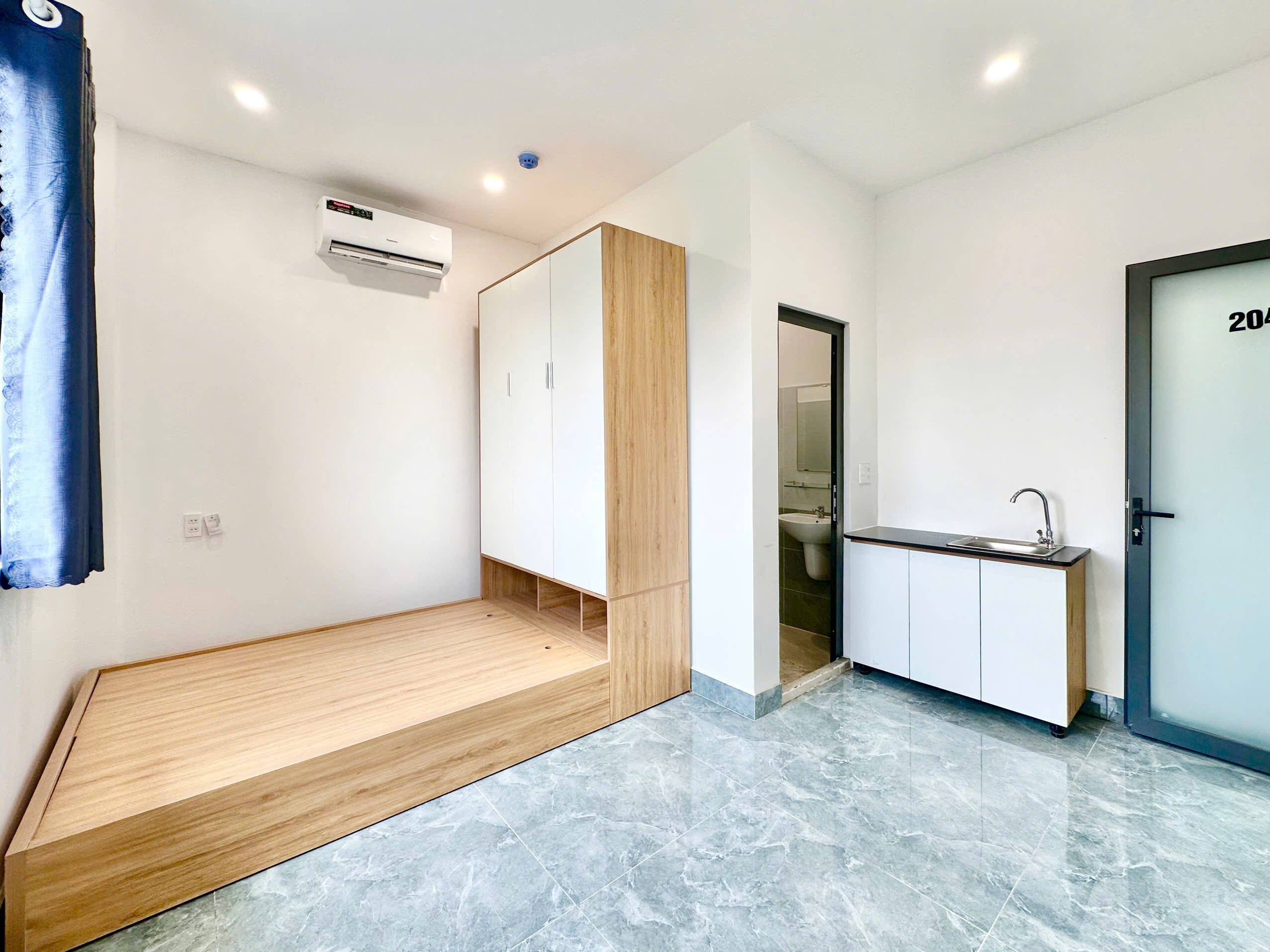 Phòng mới xây Gò Cát, Phú Hữu Q9 – máy lạnh, bếp, full nội thất chỉ từ 3tr6-1