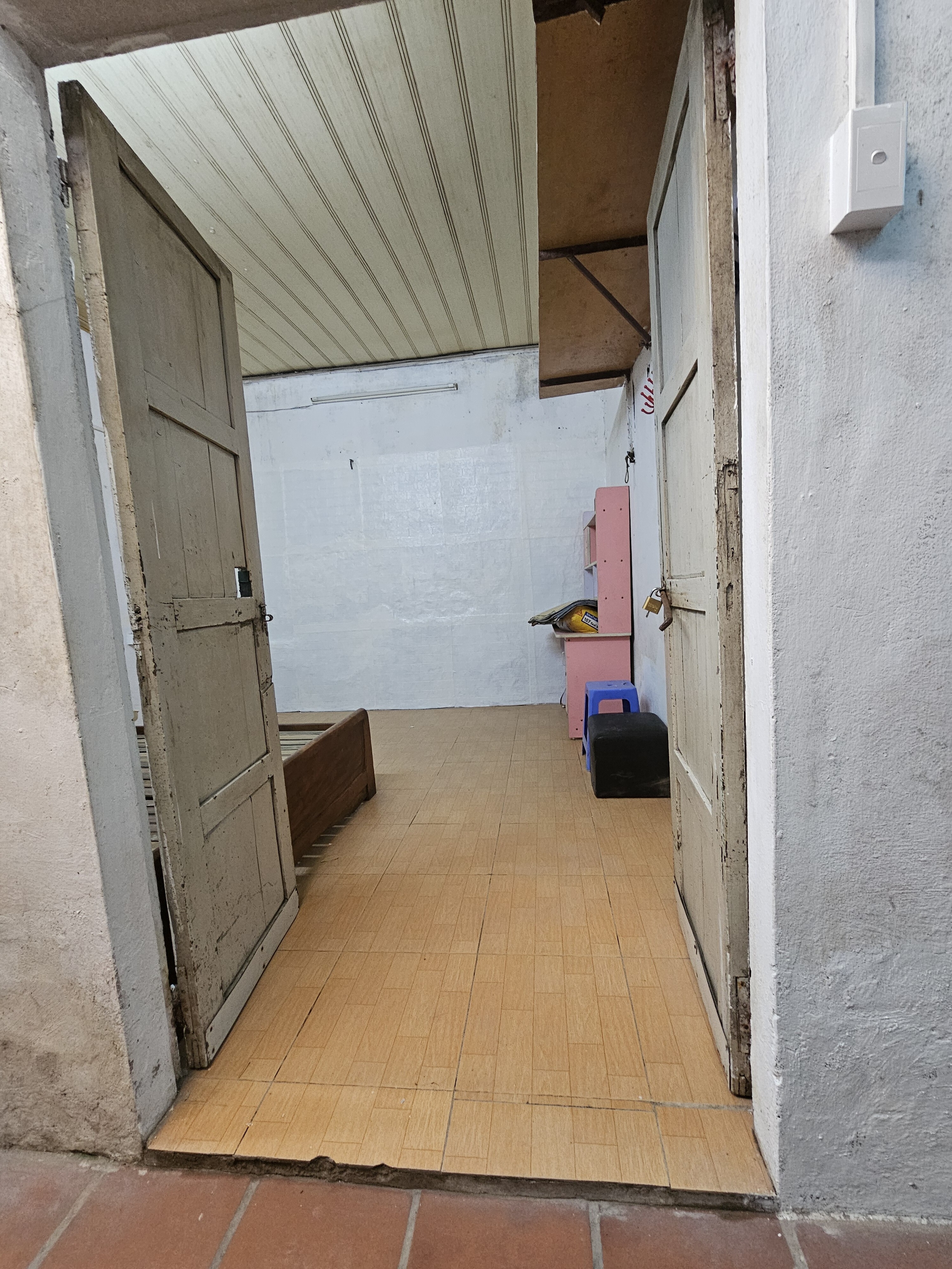 Cho thuê phòng trọ Kim Mã siêu rẻ từ 1,8tr-0