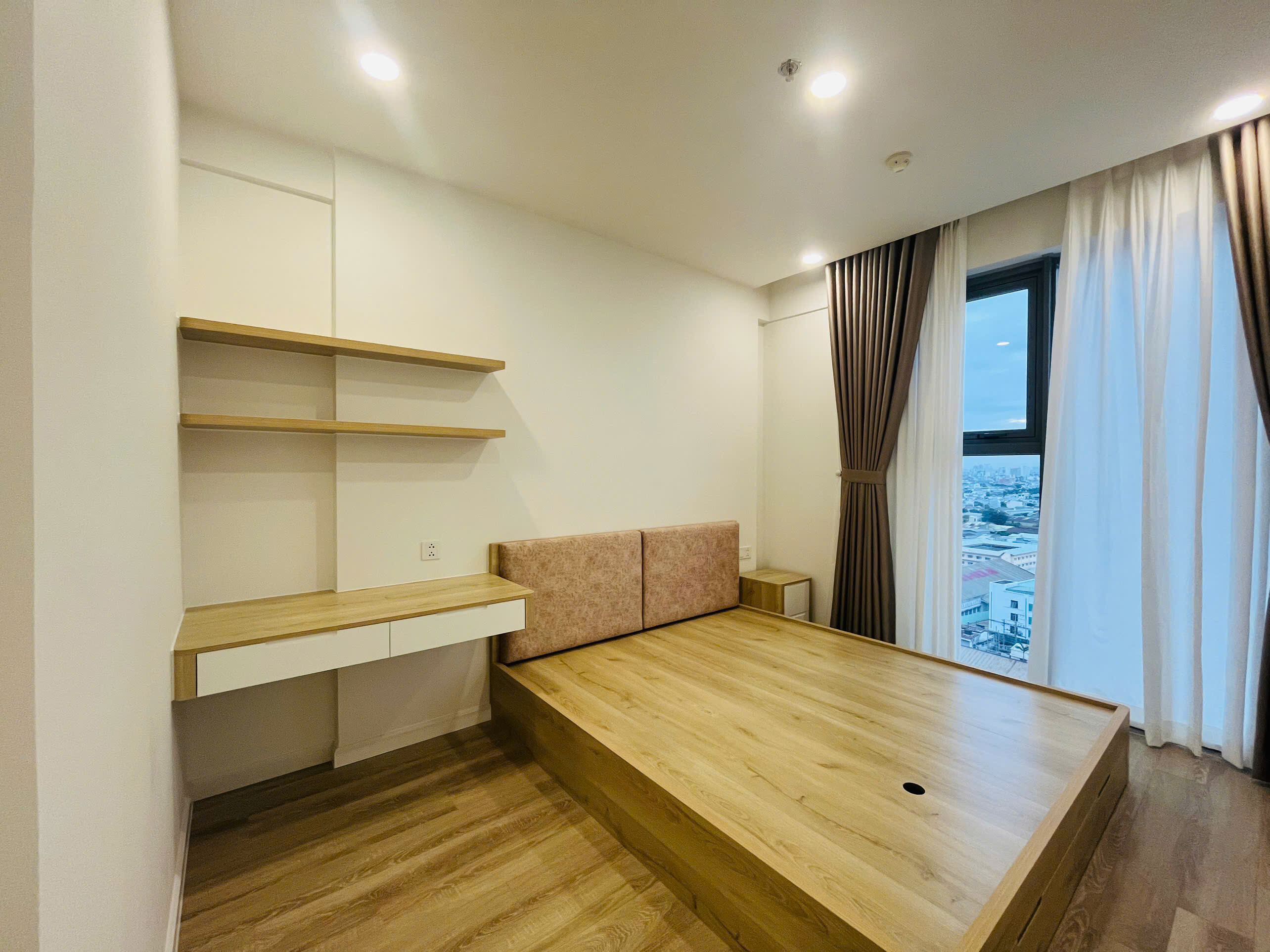 CHO THUÊ CĂN HỘ CHUNG CƯ 3 PHÒNG NGỦ (3PN, 2WC) URBAN GREEN-0