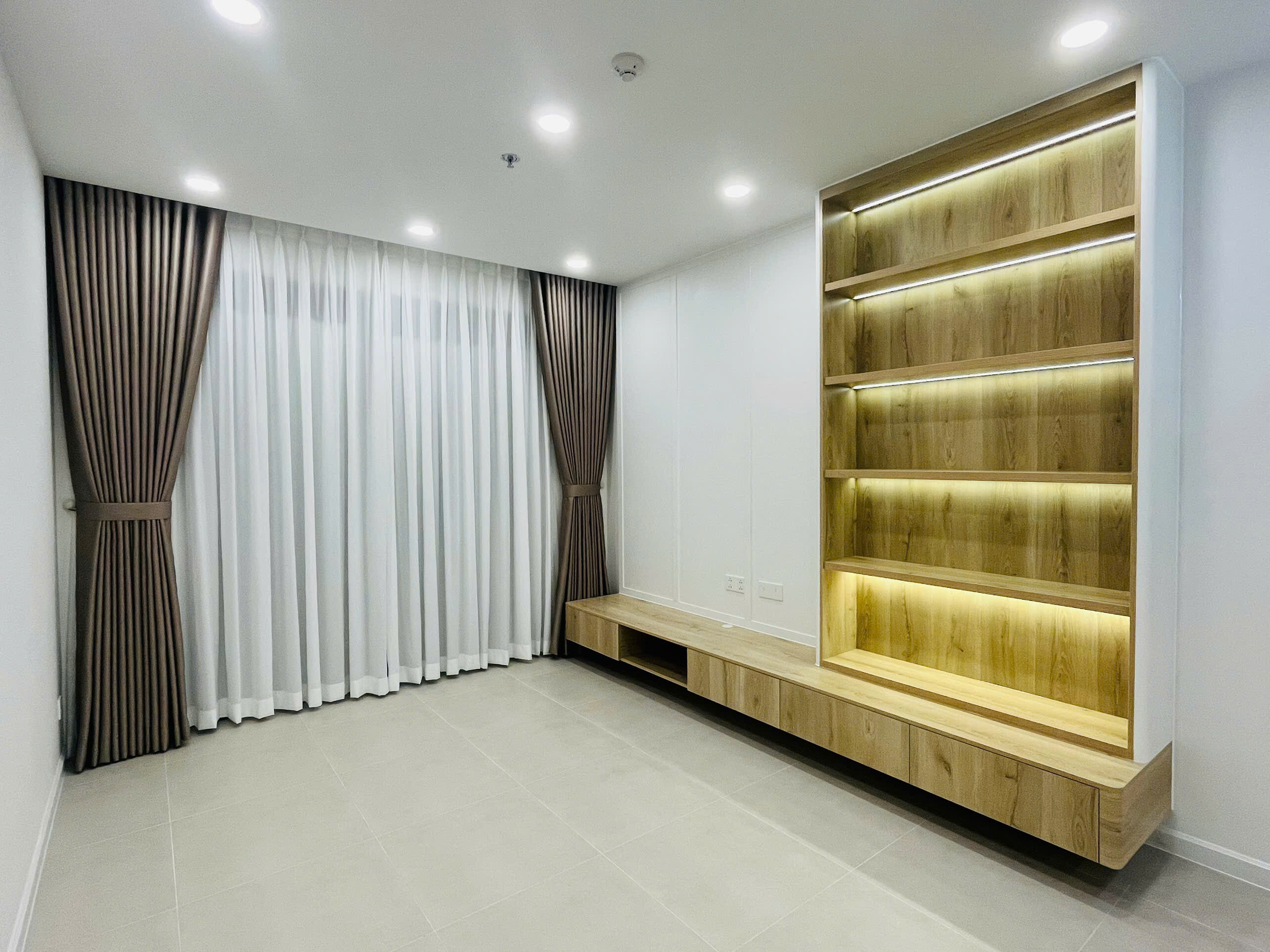CHO THUÊ CĂN HỘ CHUNG CƯ 3 PHÒNG NGỦ (3PN, 2WC) URBAN GREEN-2