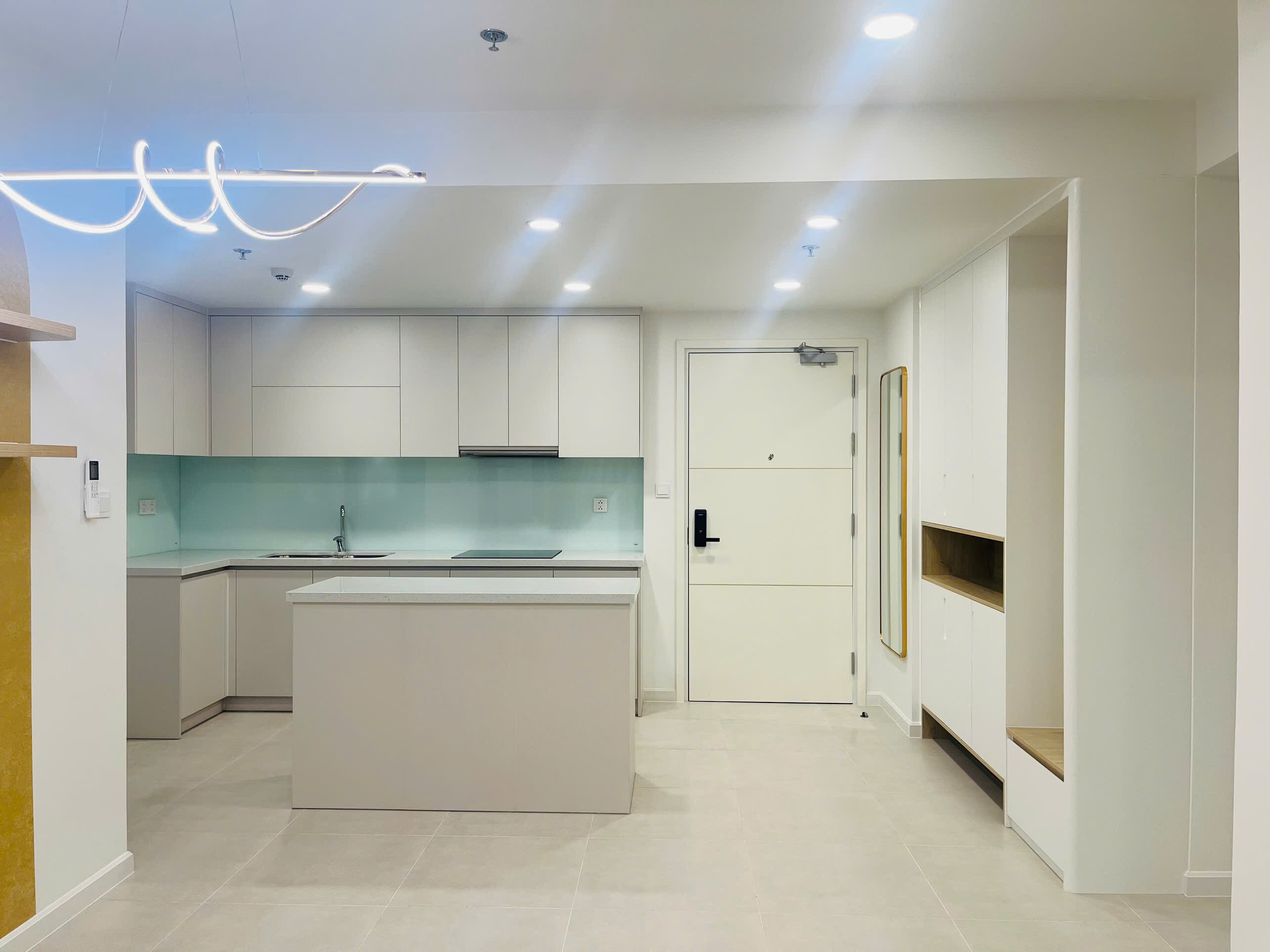 CHO THUÊ CĂN HỘ CHUNG CƯ 3 PHÒNG NGỦ (3PN, 2WC) URBAN GREEN-3