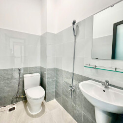 Phòng mới xây Gò Cát, Phú Hữu Q9 – máy lạnh, bếp, full nội thất chỉ từ 3tr6