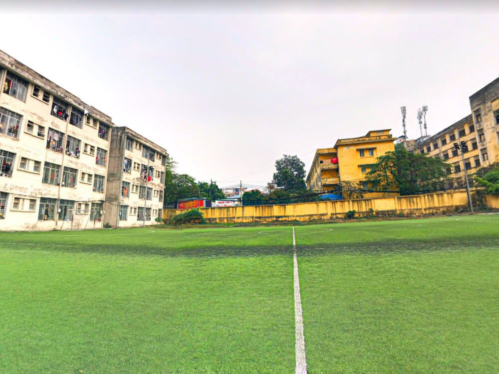 Sân bóng KTX Đại học Bách Khoa