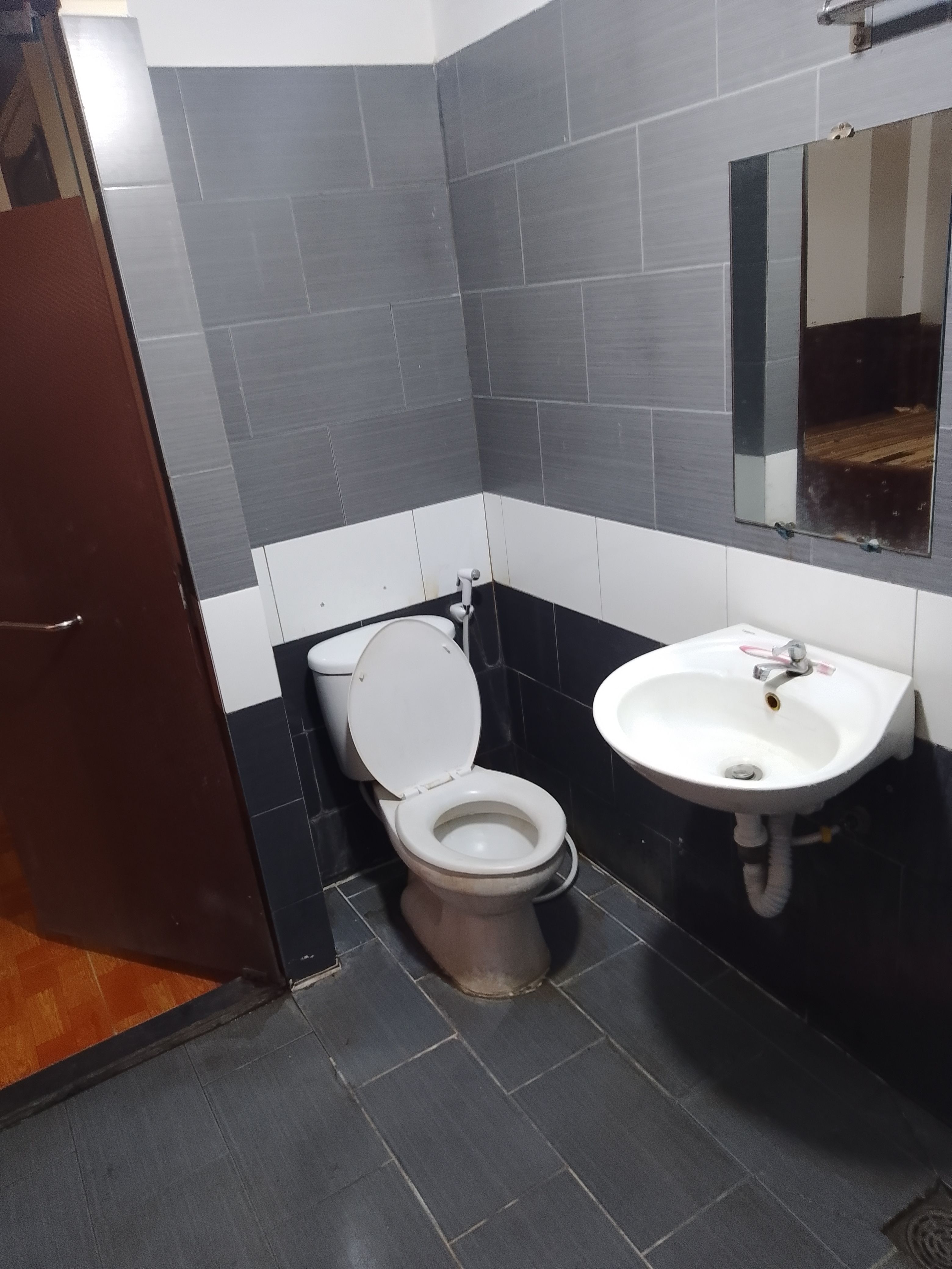 Cho thuê phòng trọ 439 Nguyễn Thị Tú phường Bình Hưng Hòa B Quận bình tân TP HCM , Phường Bình Hưng Hoà B, Quận Bình Tân, Thành phố Hồ Chí Minh-5