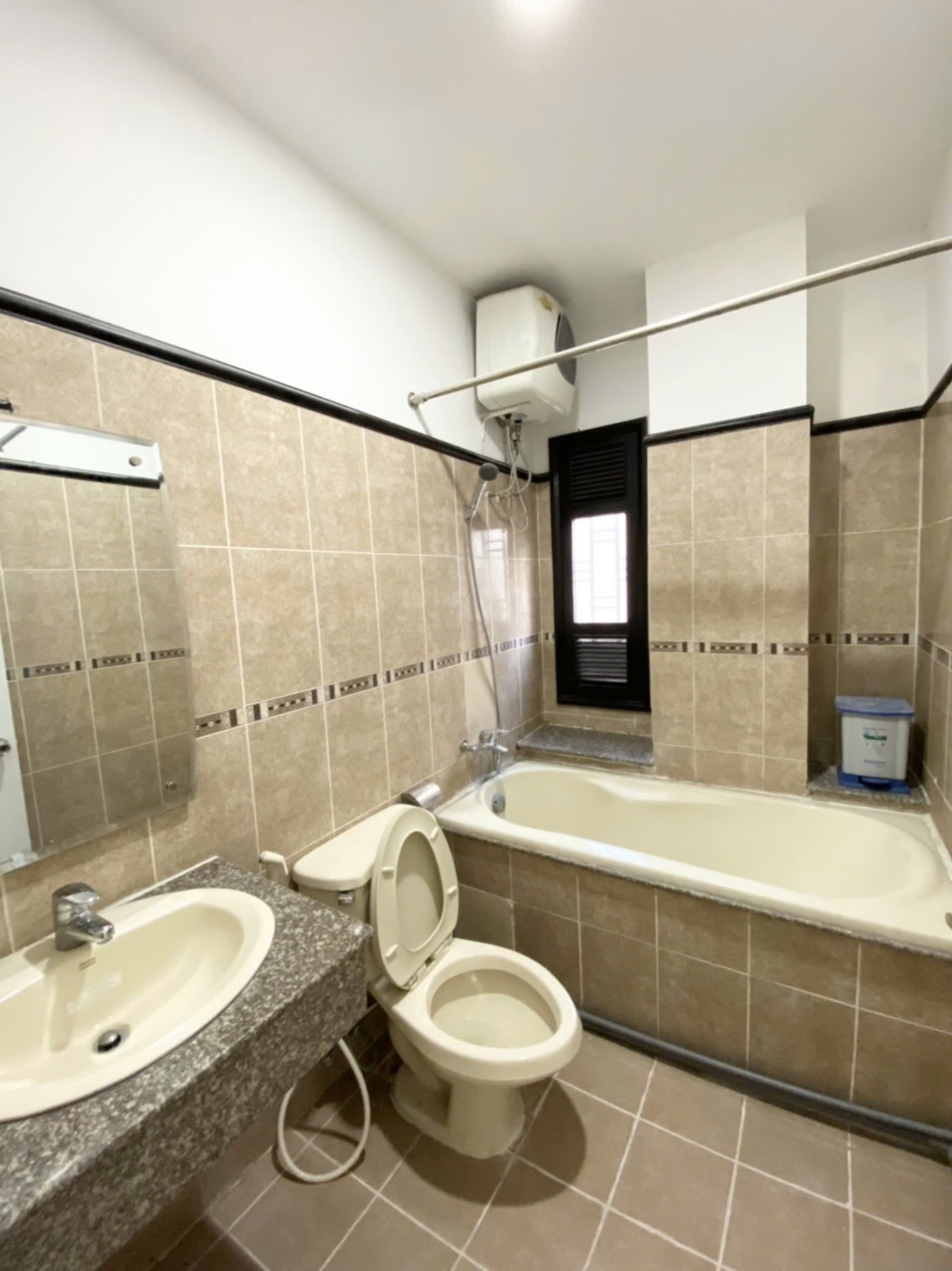 Phòng trọ tiện nghi tại Cống Quỳnh, Quận 1-3