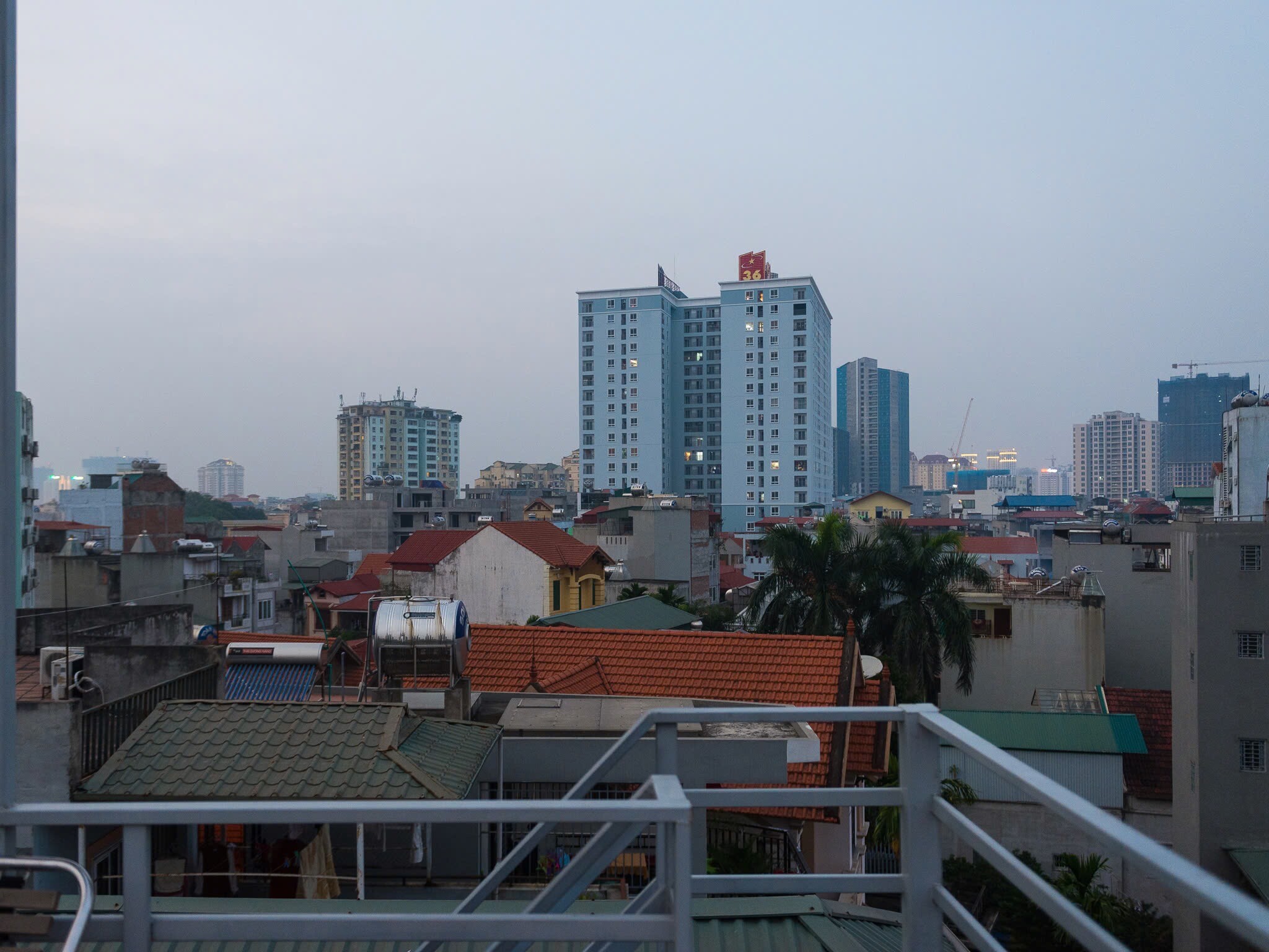 Cho thuê phòng studio ở 12 Xuân La, Tây Hồ, Hà Nội-3
