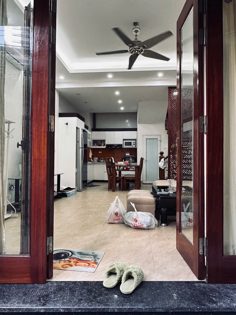 Cho thuê phòng đẹp, chất lượng tại 54 Âu Cơ, Tứ Liên-1