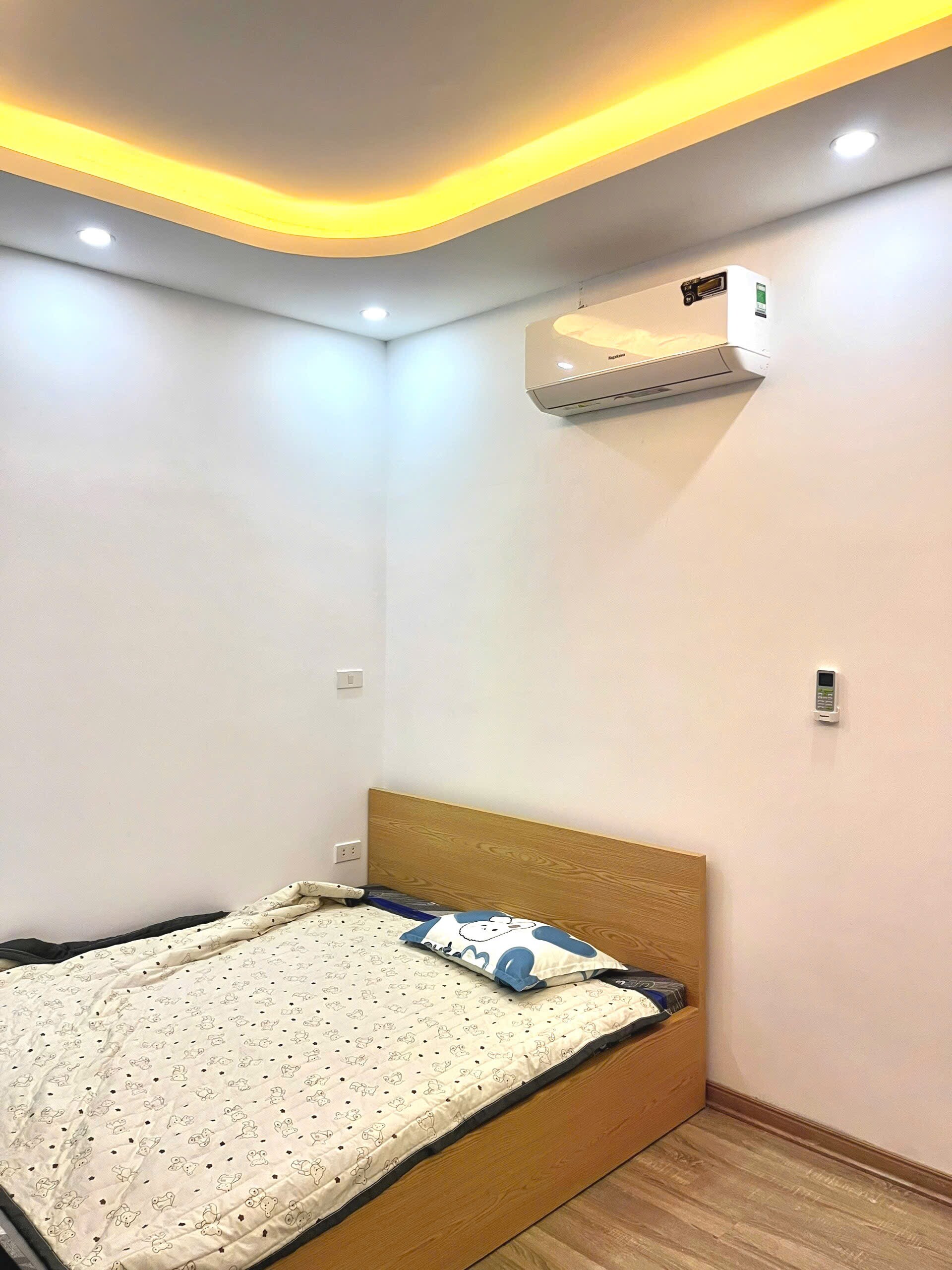 Cho thuê studio 30m2 Vũ Tông Phan, Quận Thanh Xuân-0