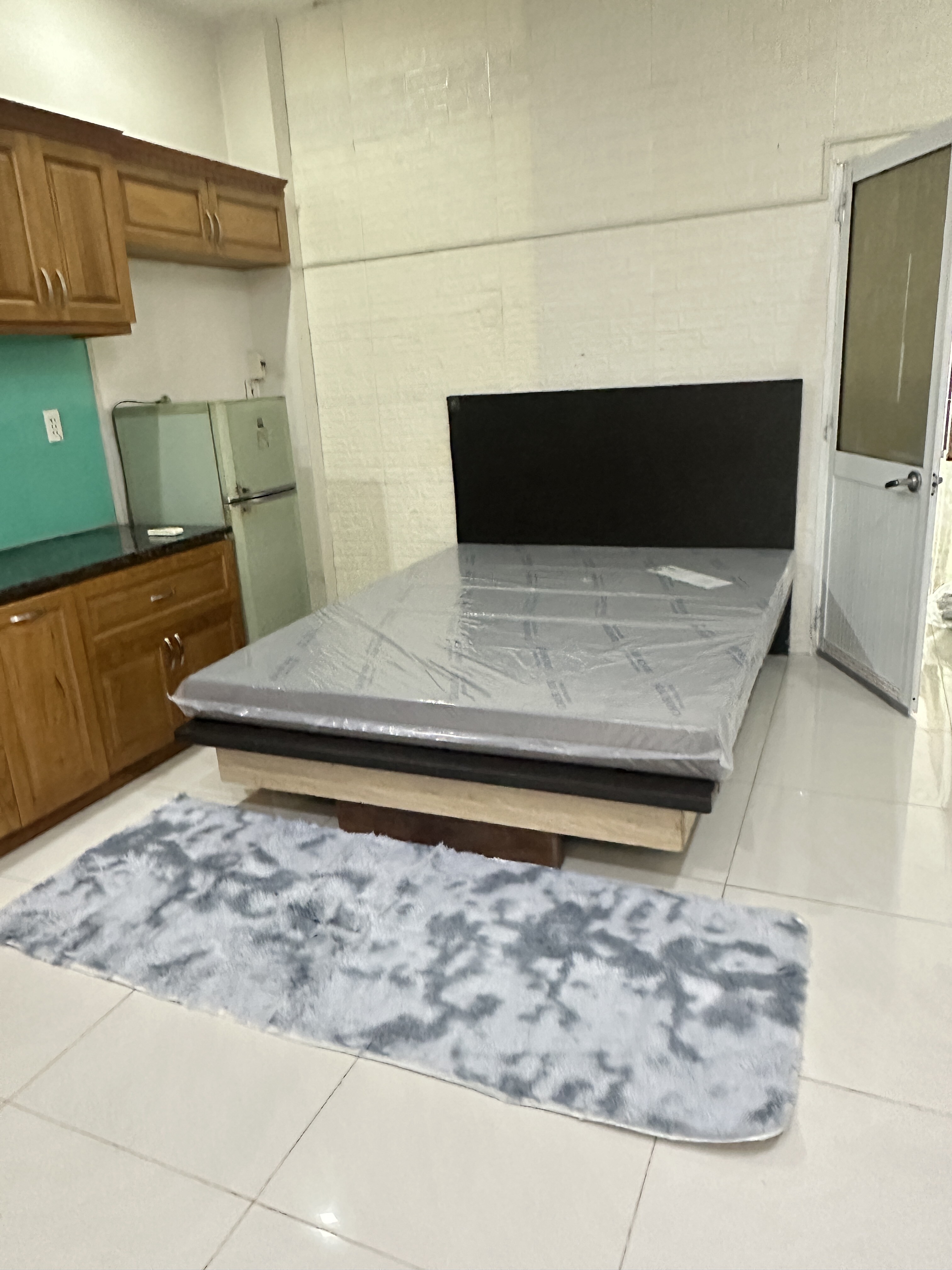 Cho thuê phòng trọ 30m2 Phú Mỹ, Quận 7-1