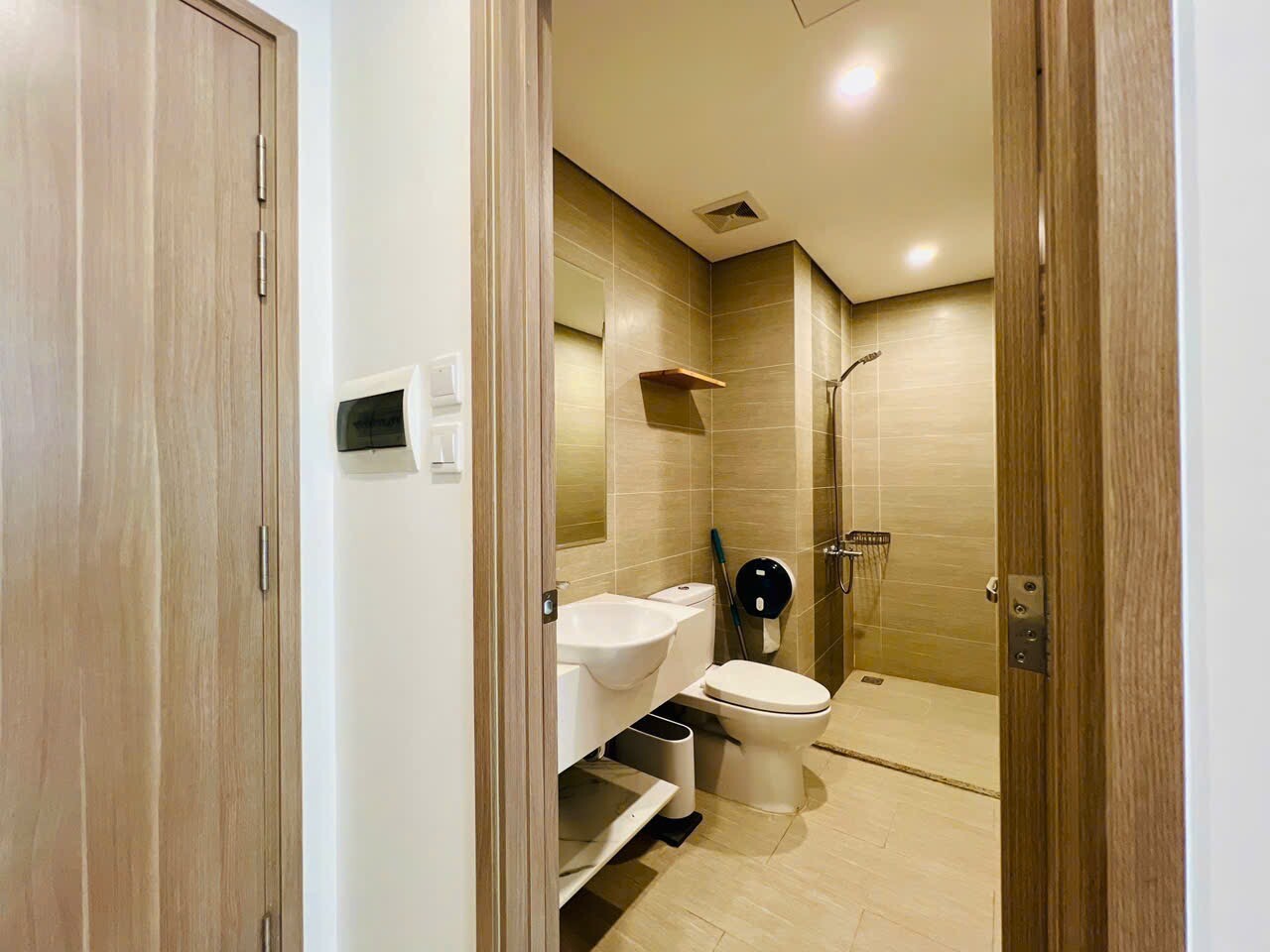 Căn hộ chung cư vinhomes grand park-0