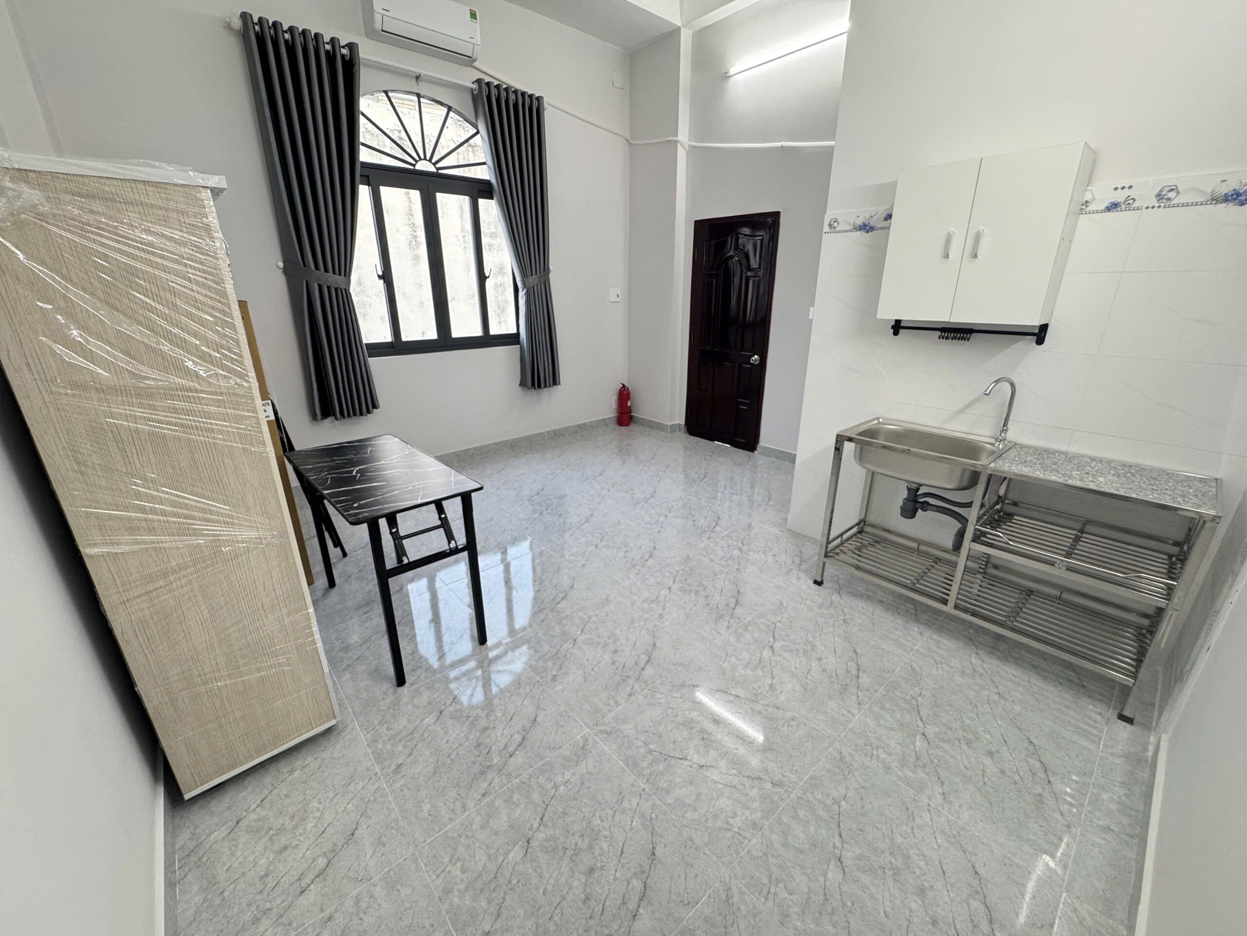 Phòng trọ Gò Vấp, mới 100%, full nội thất, 18m2, 4tr150-2