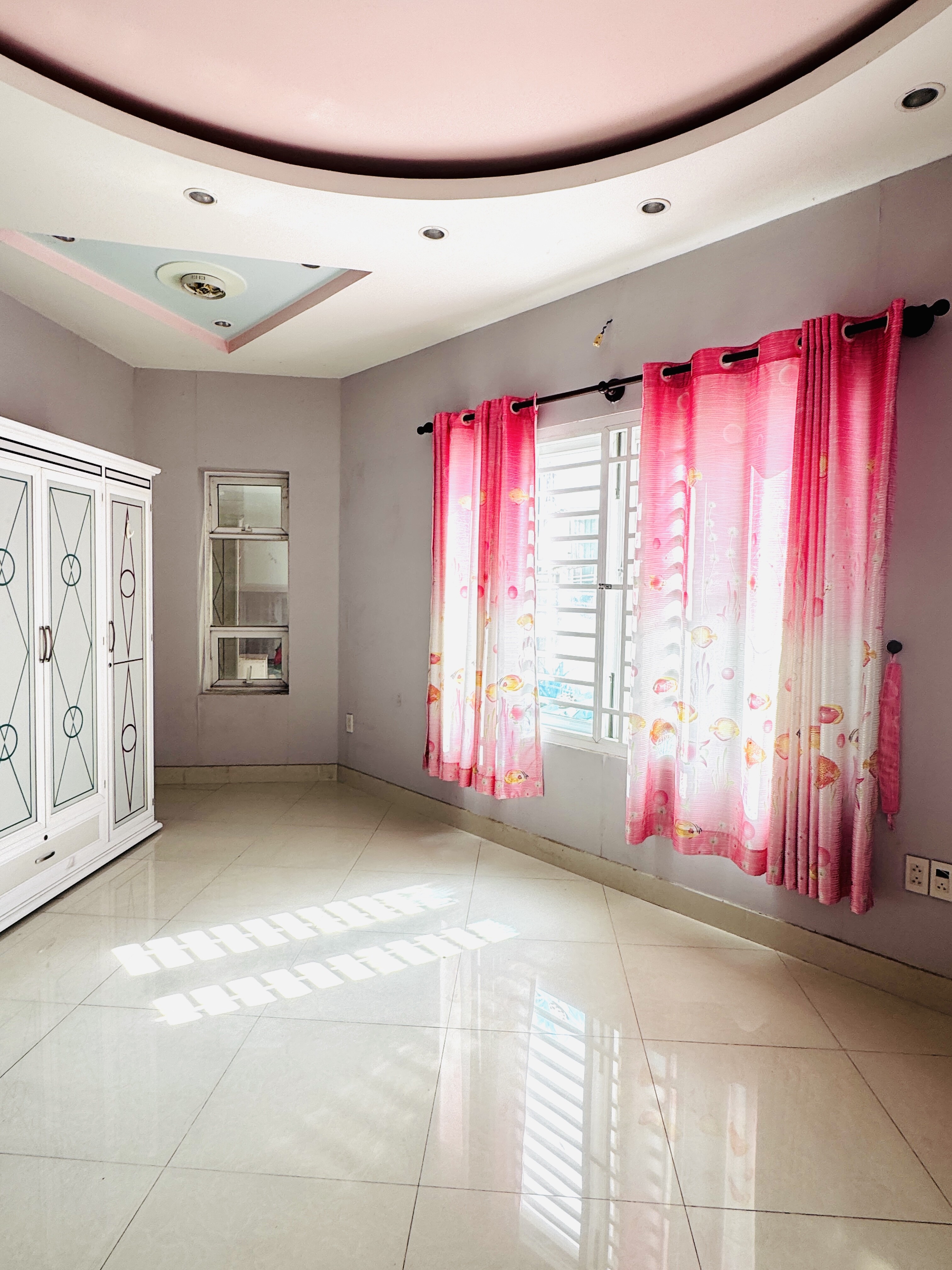 Cho thuê phòng 43m2 tại quận 4-3