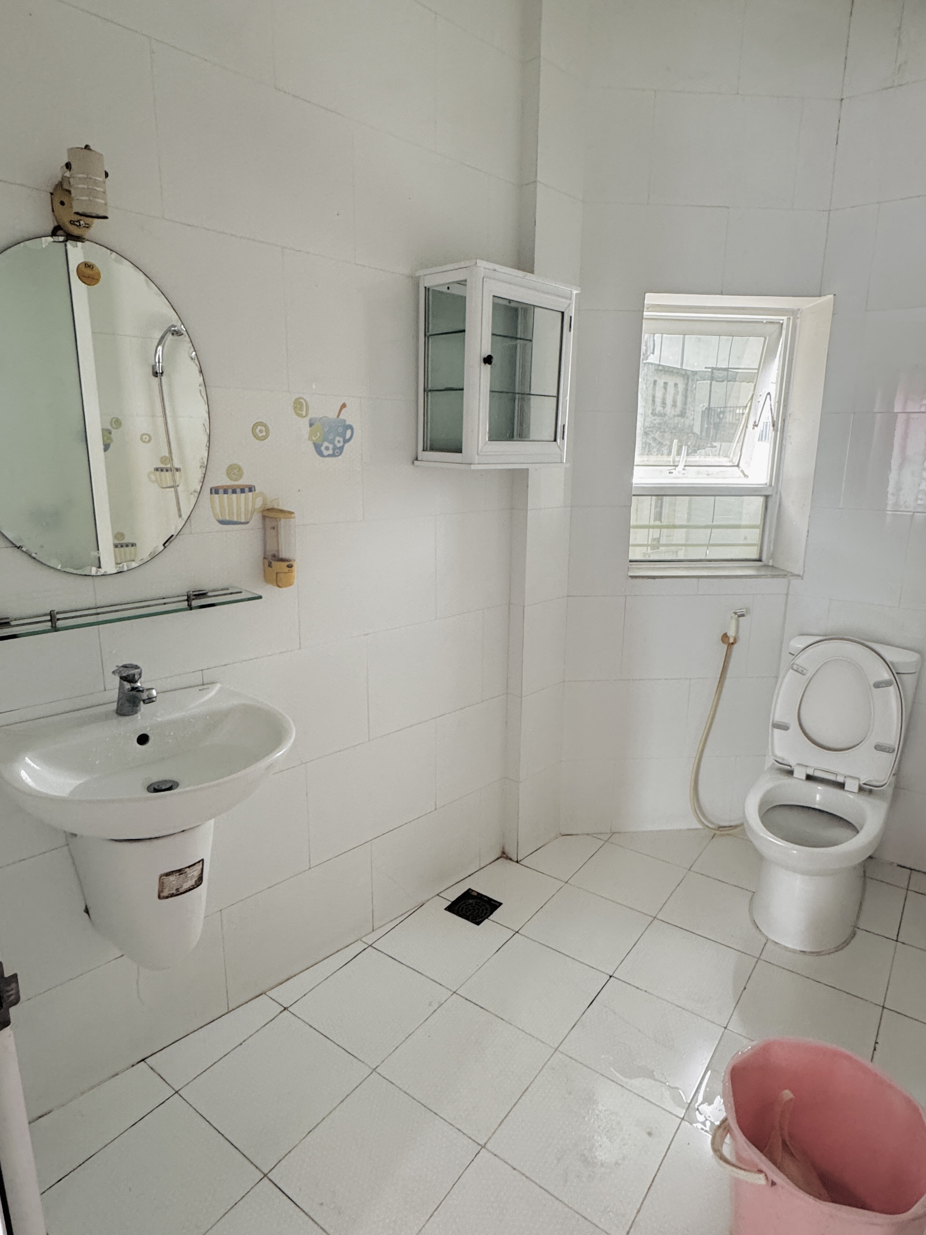 Cho thuê phòng 43m2 tại quận 4-4