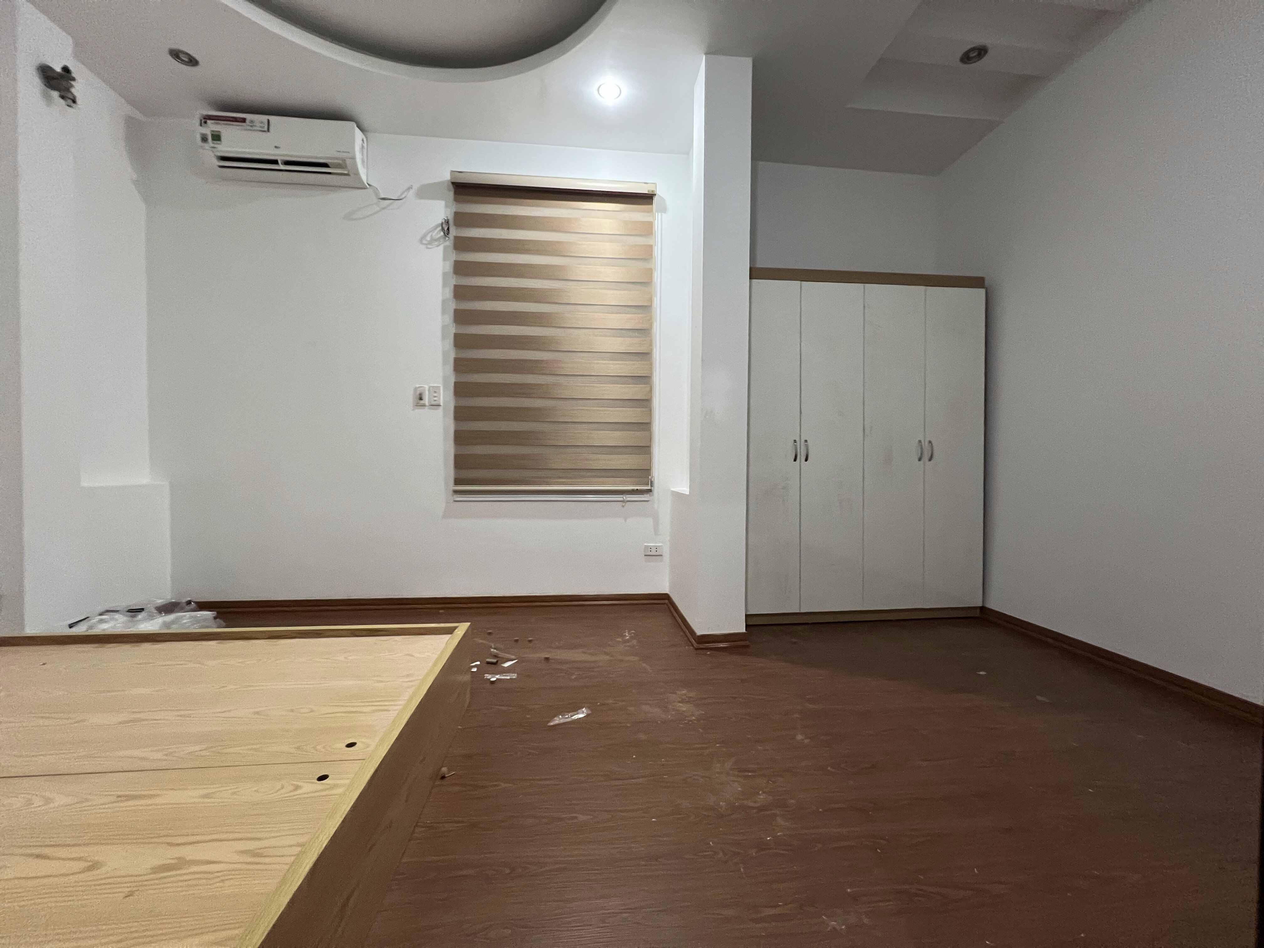 Cho thuê phòng trọ nữ Mai Dịch, full nội thất, giá 3.5tr – 4.5tr-5