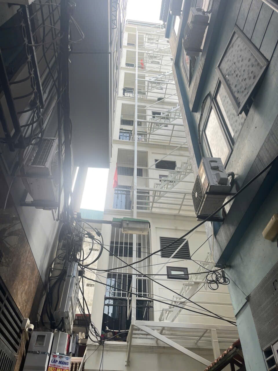 Cho thuê CCMN Triều Khúc 25m² – Full nội thất, thang máy, giá 4tr–4tr2-5