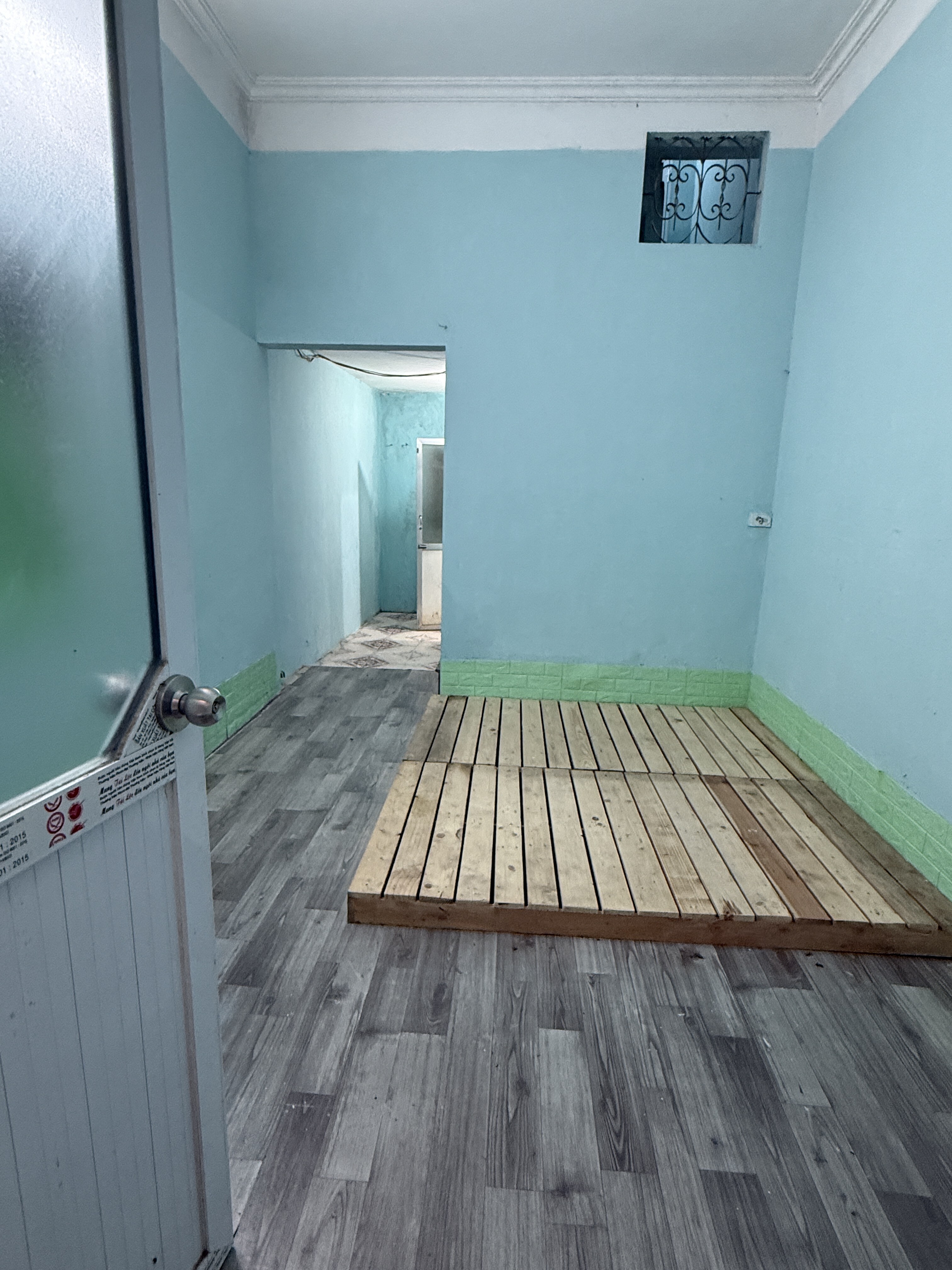 Cho thuê nhà 2 tầng + 1 tum gần NEU, Bách Khoa, Xây Dựng-1