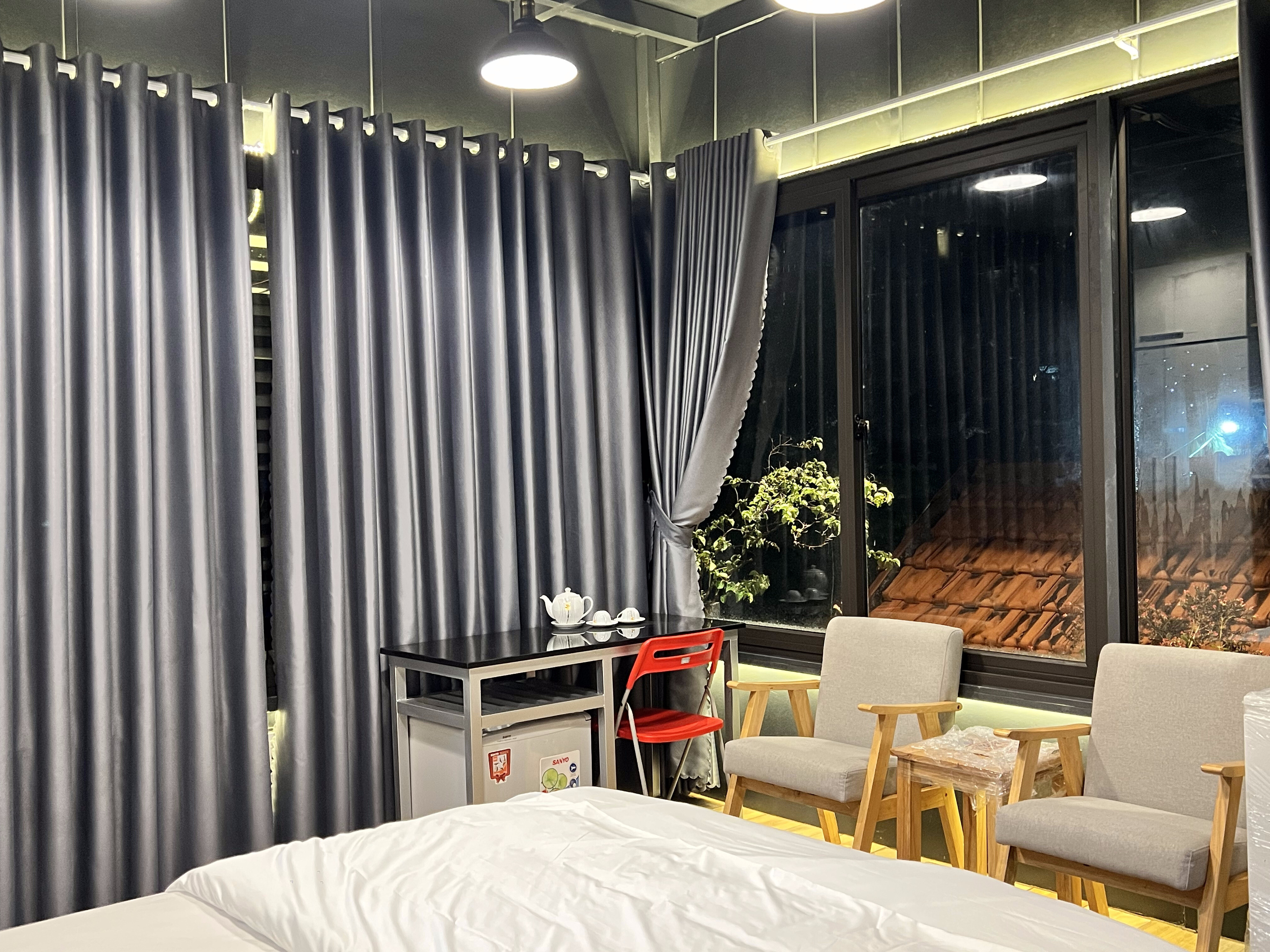 Phòng cho thuê theo ngày, thoáng sạch, giá 600K-4