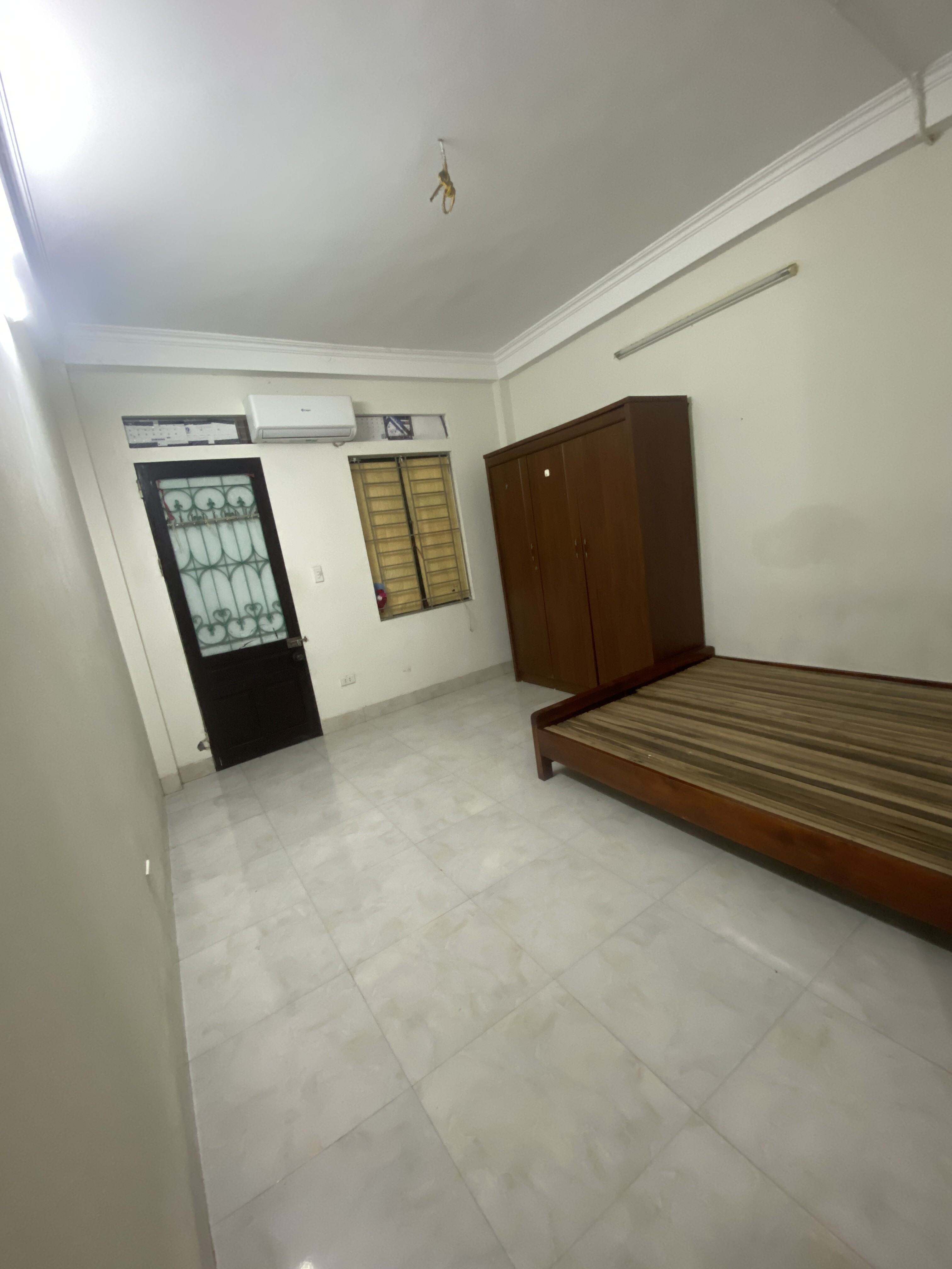 Cho thuê phòng CCMN 23m² Hoàng Mai, chính chủ, khép kín-0