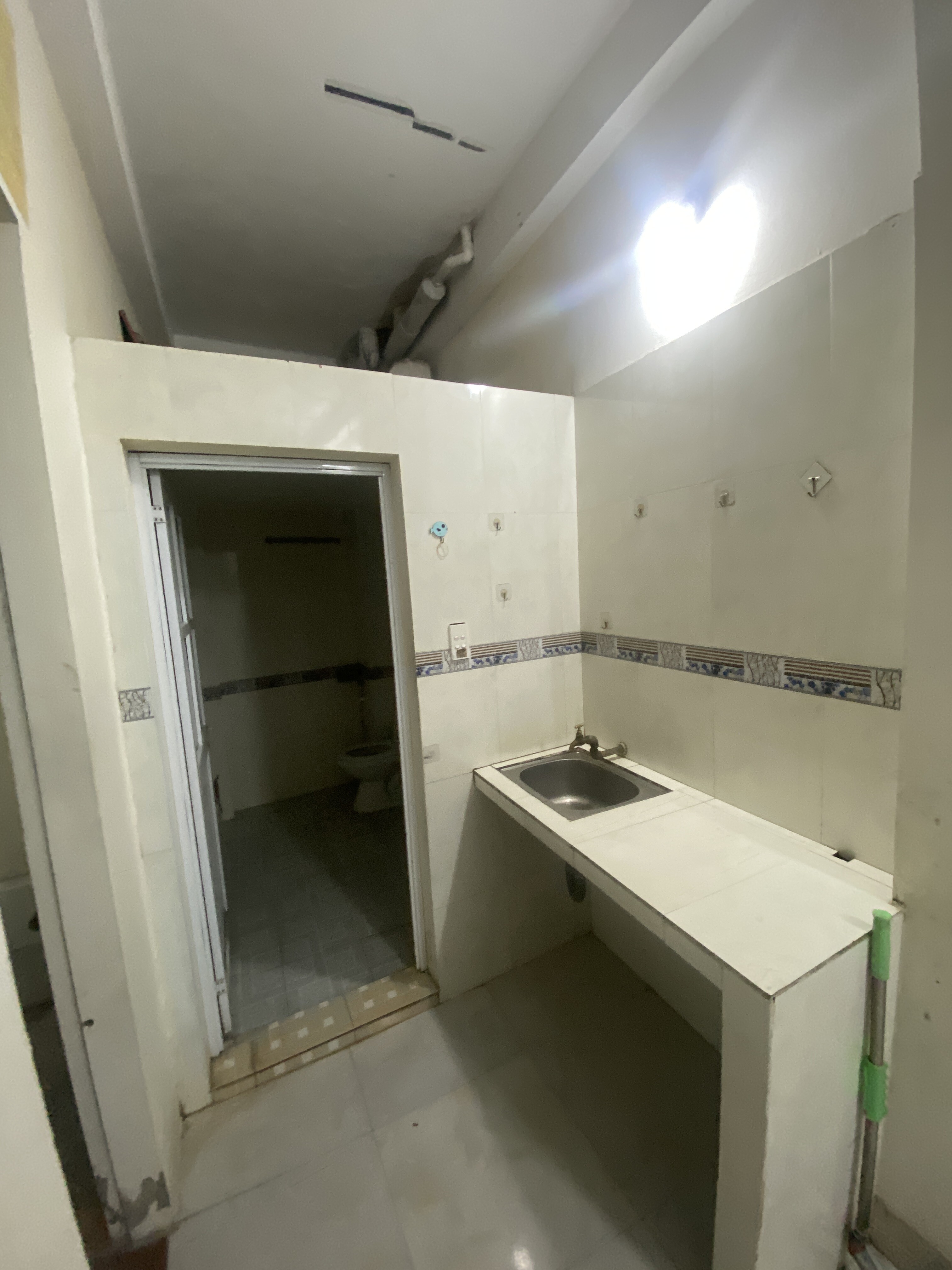 Cho thuê phòng CCMN 23m² Hoàng Mai, chính chủ, khép kín-1