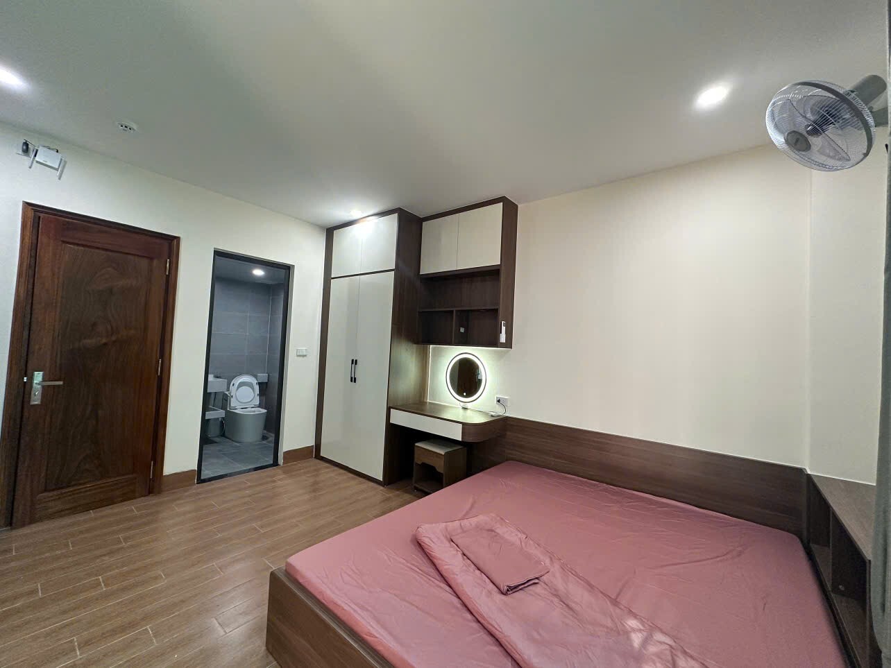 Phòng studio đầy đủ tiện nghi Thanh Xuân-1