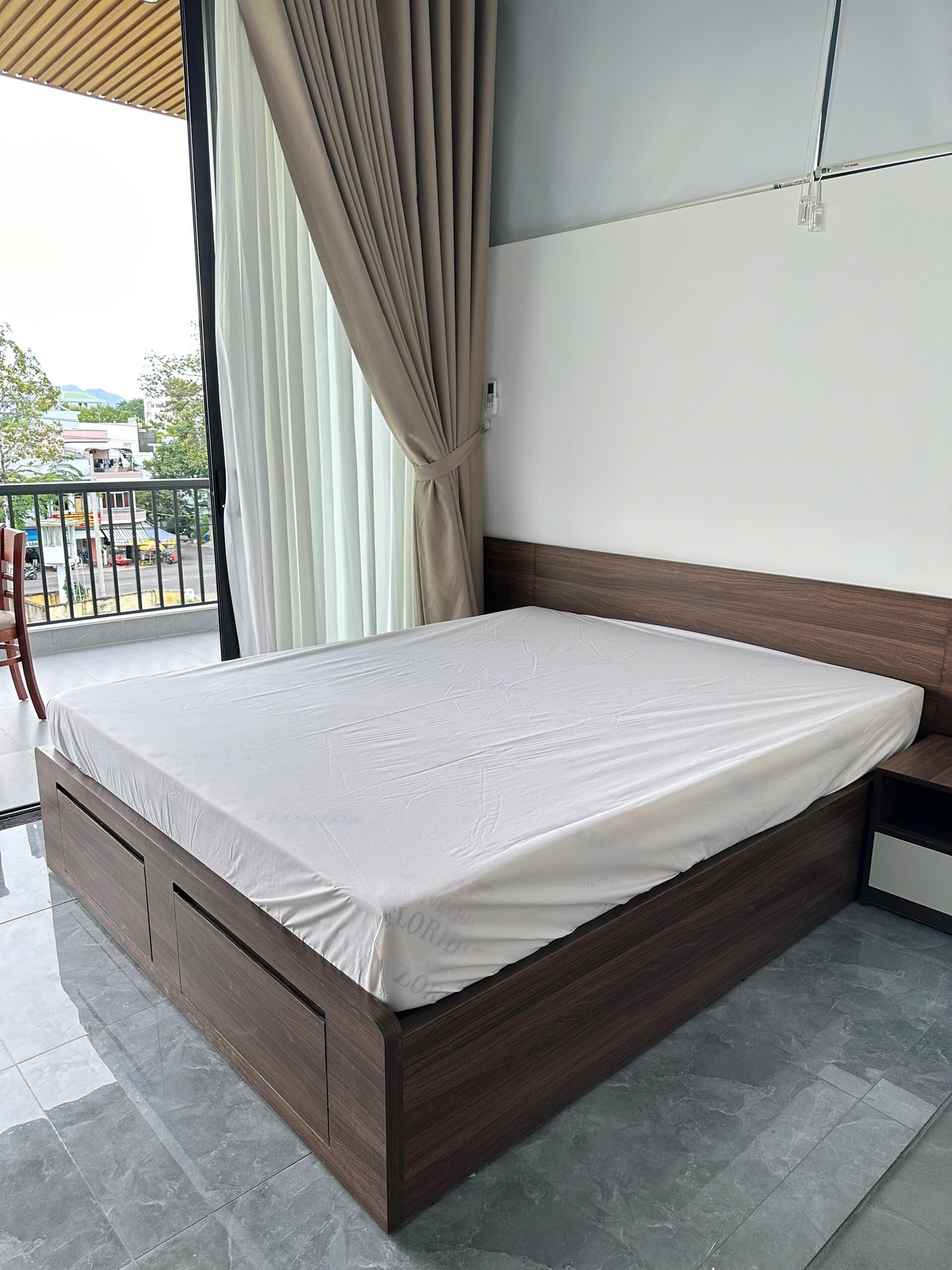 Cho thuê studio full nội thất gần biển Nha Trang, giá 4–6 triệu-4