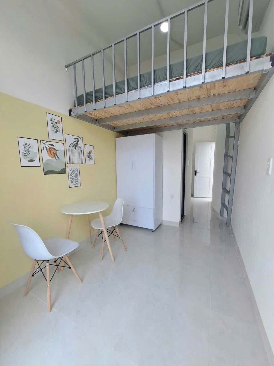 Cho thuê căn hộ 20m² full nội thất, có gác & ban công thoáng-1