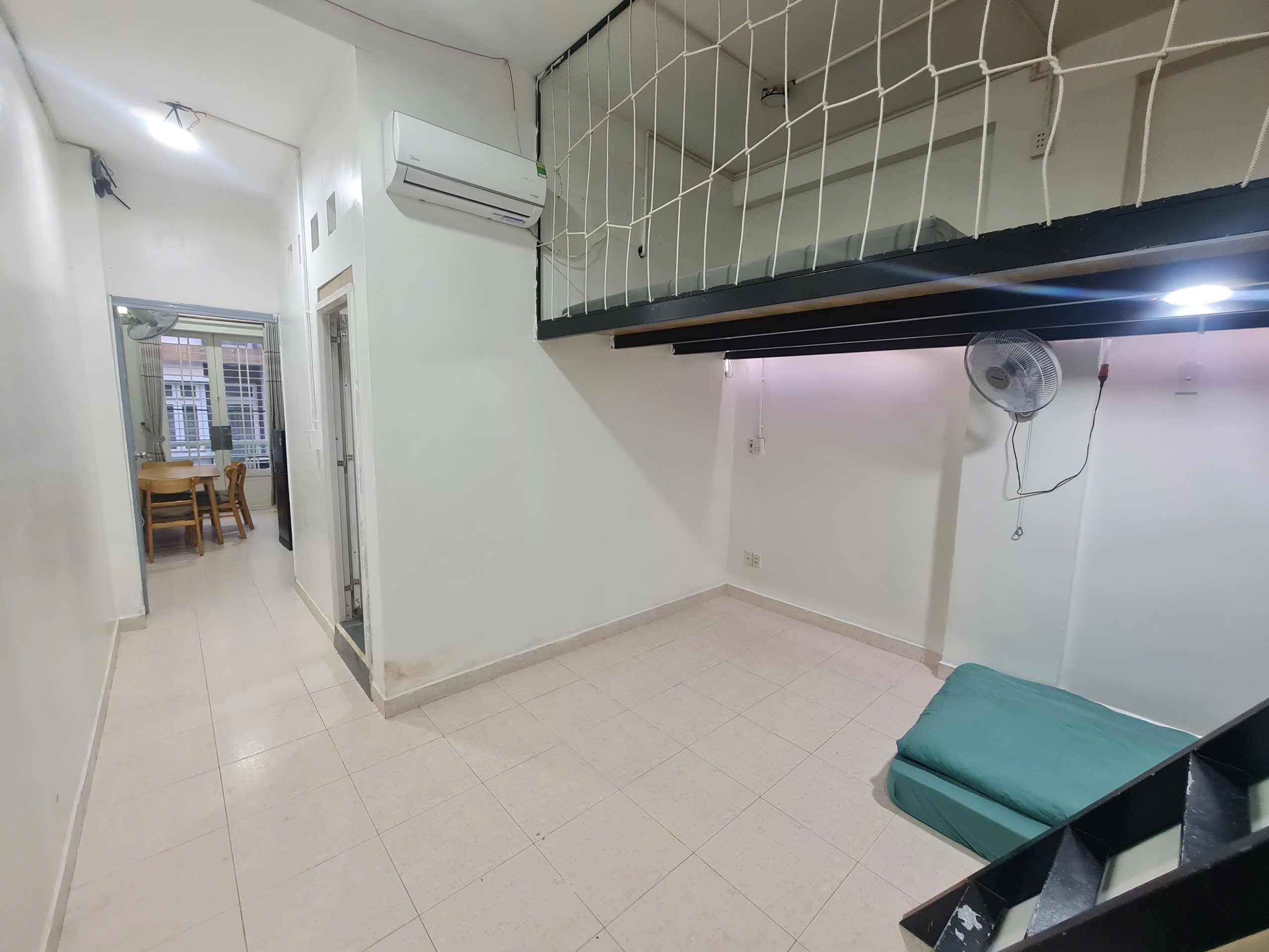 CHO THUÊ CĂN DUPLEX 50m2 sát LOTTE MART CỘNG HOÀ-5