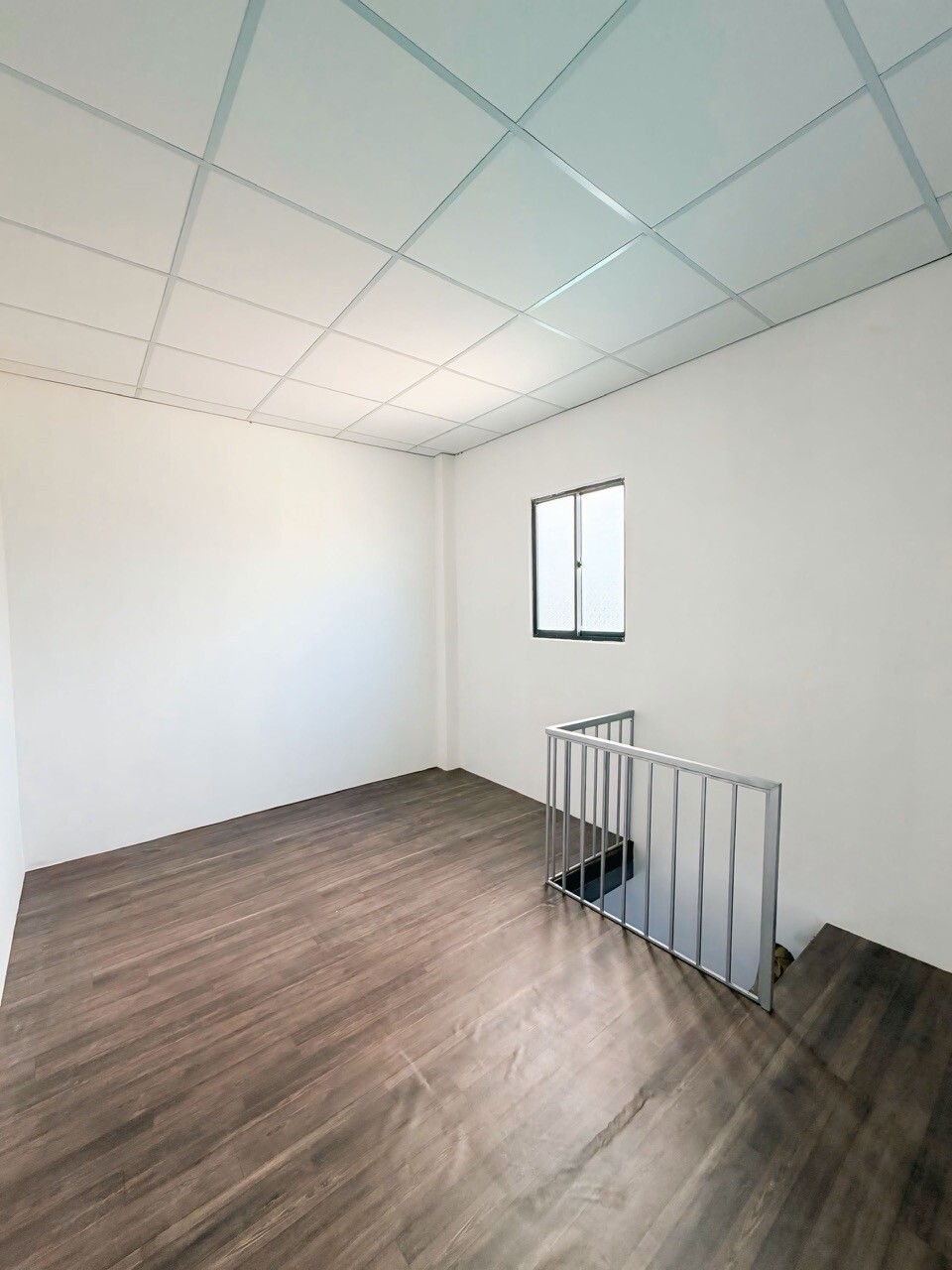 Cho thuê phòng trọ có gác 20m² full tiện ích, giá chỉ 3.5 triệu/tháng-4