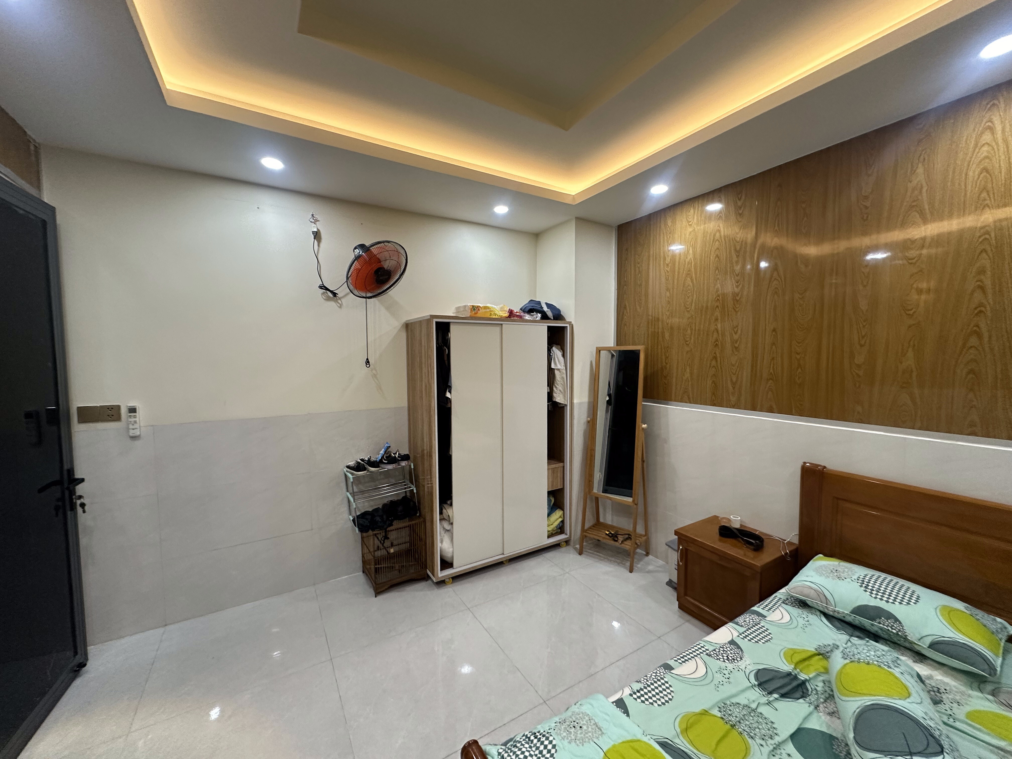 Cho thuê phòng gần cao đẳng công thương , đại học văn hoá , ga metro-1