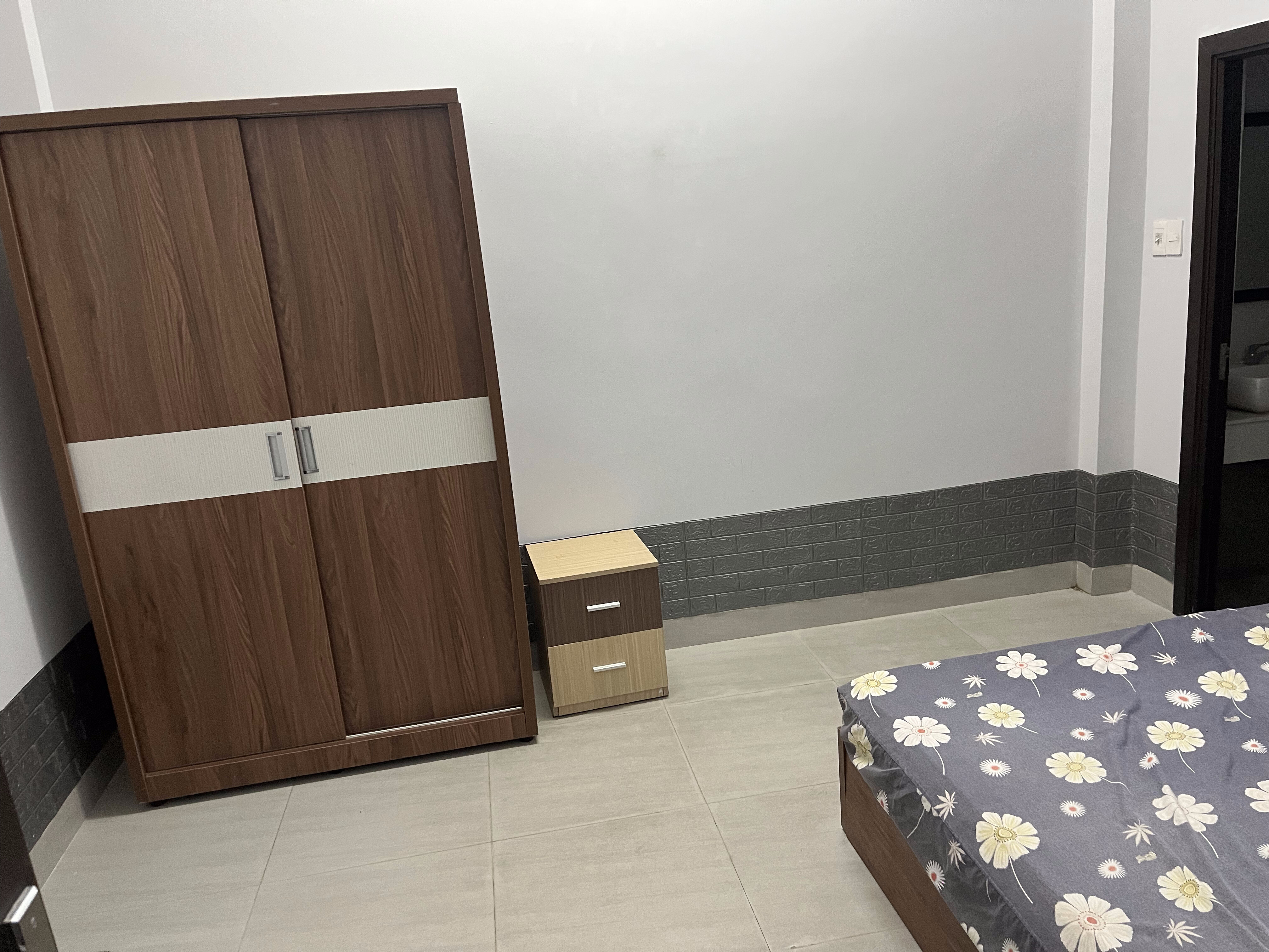 P dt 25m2 Gần bênh viện nhs gần đh pft ,kinh tế ,kiến trúc. Cách biên s.thuỷ 500m phòng sạch sẽ thoáng mát-1