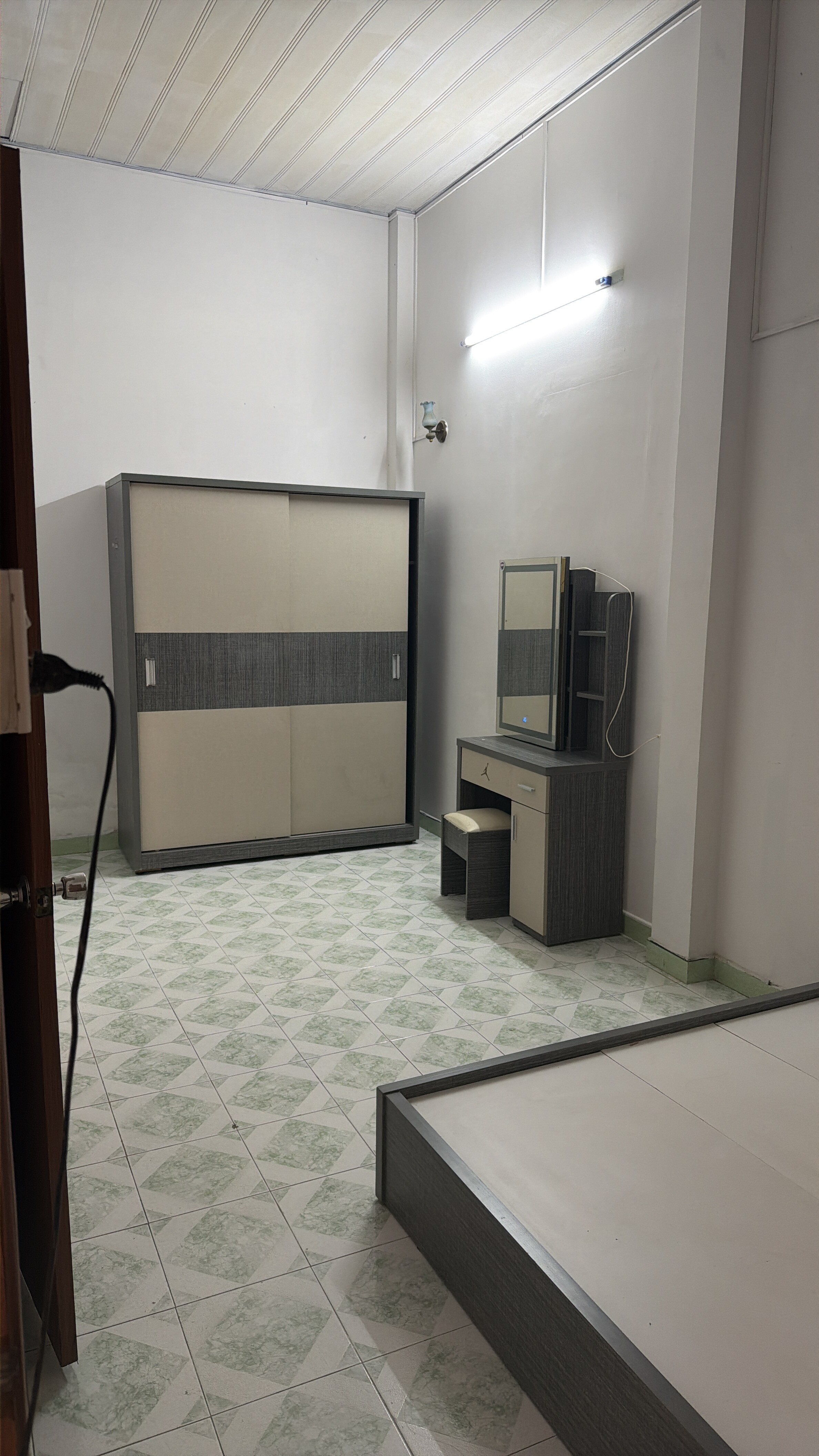 Cho thuê nhà nguyên căn-5