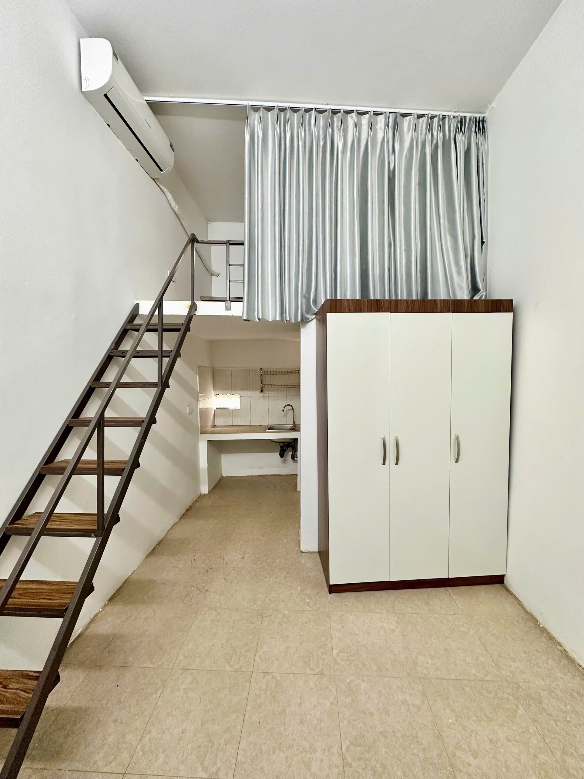 -3tr - full đồ cơ bản - vskk - ko chung chủ -thang máy - pccc đảm bảo - ở ngay
- Đc: 59/93 Mễ Trì Hạ
- Qt ib& LH:0343389728-0