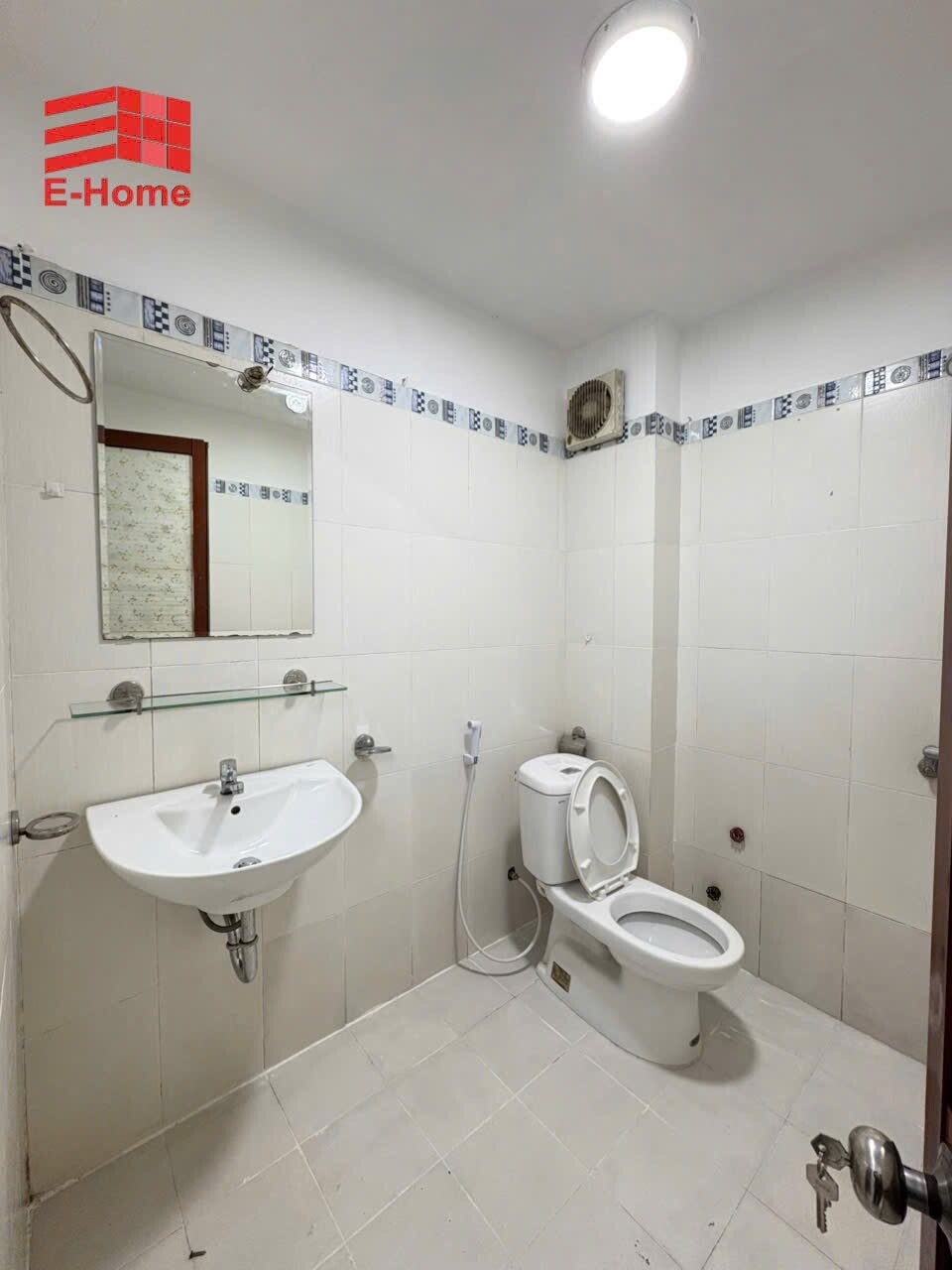 ✅ CĂN HỘ NGAY TRẦN NÃO-4