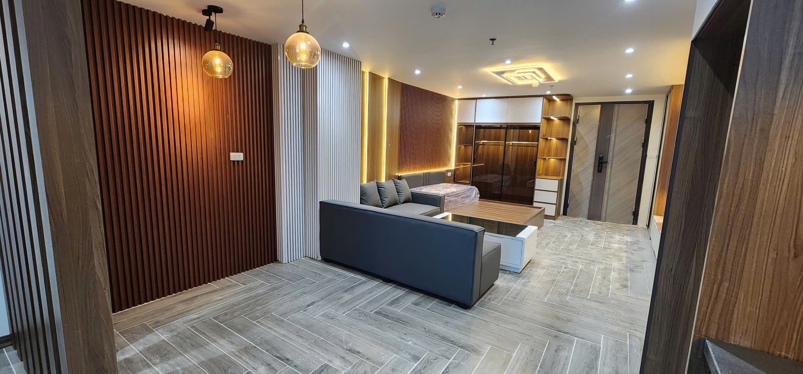 CHO THUÊ PHÒNG XỊN XÒ FULL NỘI THẤT Ở VẠN PHÚC-1