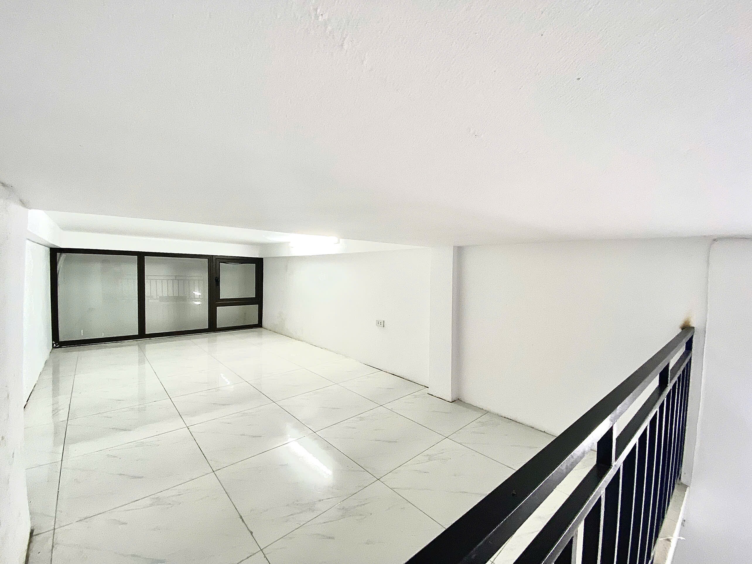 CHO THUÊ PHÒNG Ở ĐƯỢC LUÔN , CHO NUÔI PET ,NHẬN XE ĐIỆN (gần phenika , cmc ,đại nam)-4