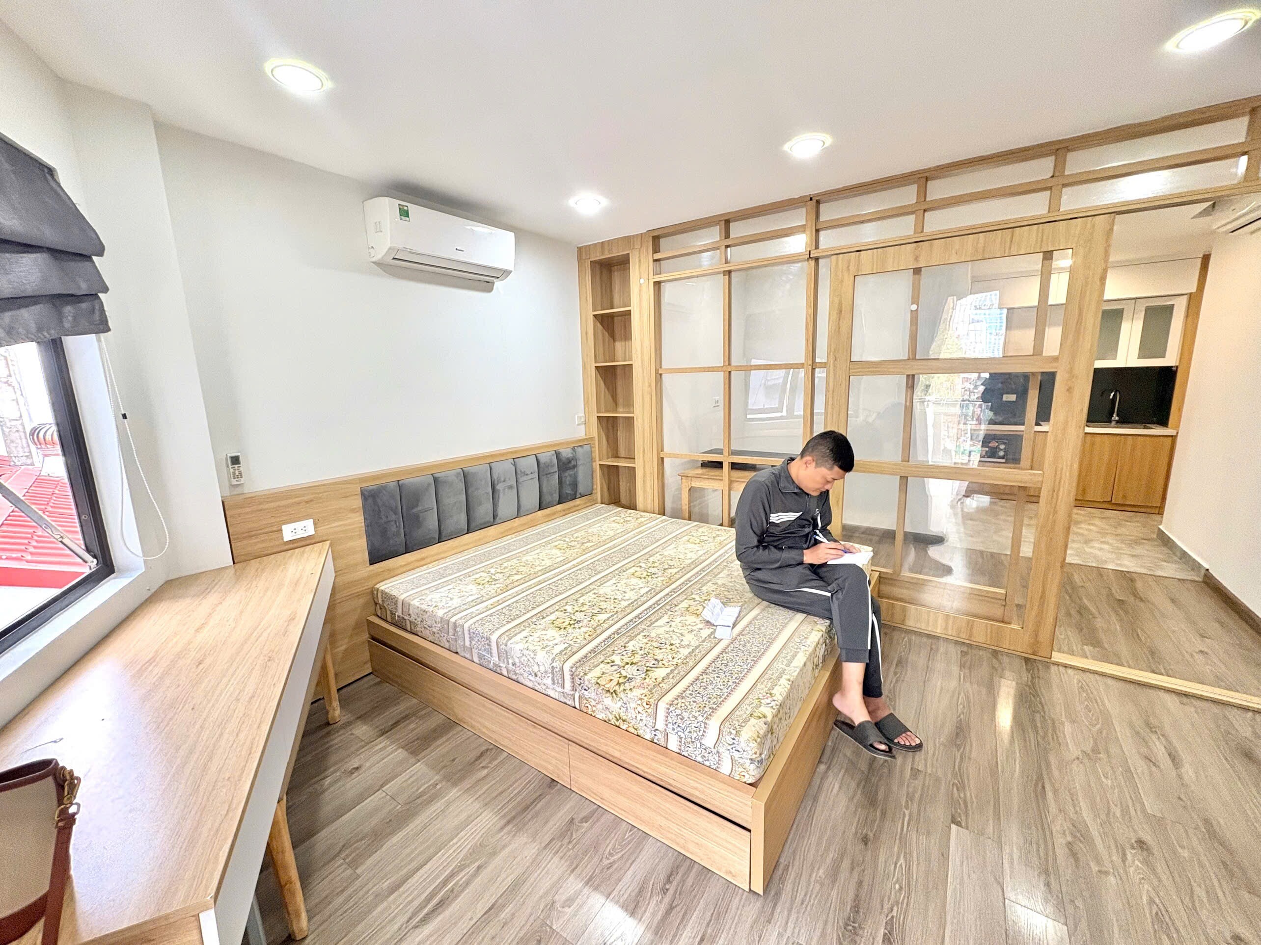 CHO THUÊ CĂN HỘ CAO CẤP 499 KIM MÃ FULL ĐỒ-1