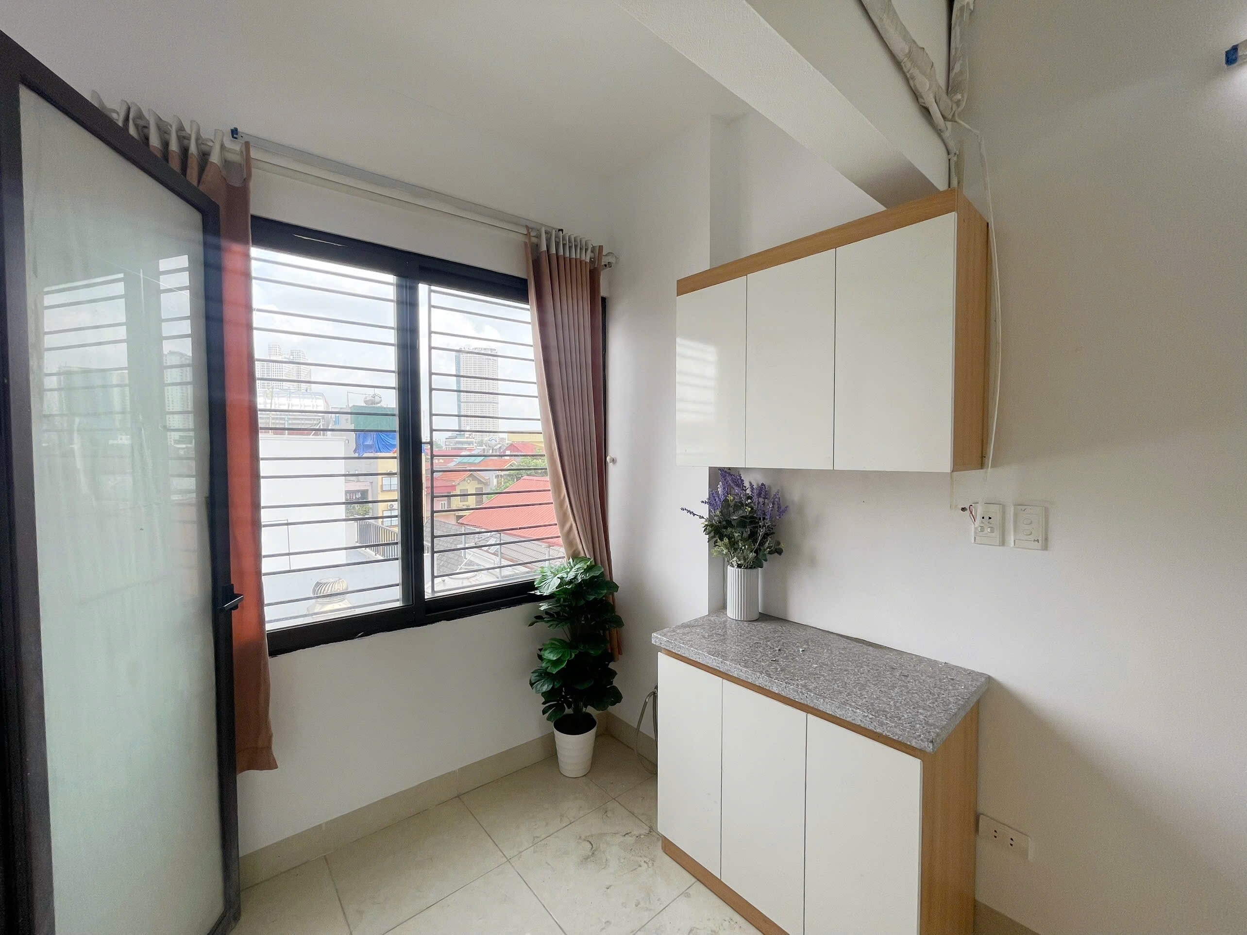 PHÒNG TRỌ Ở ĐƯỢC LUÔN ,CÓ CỬA SỔ TO ,NHẬN XE ĐIỆN VÀ CHO NUÔI THÚ CƯNG-2