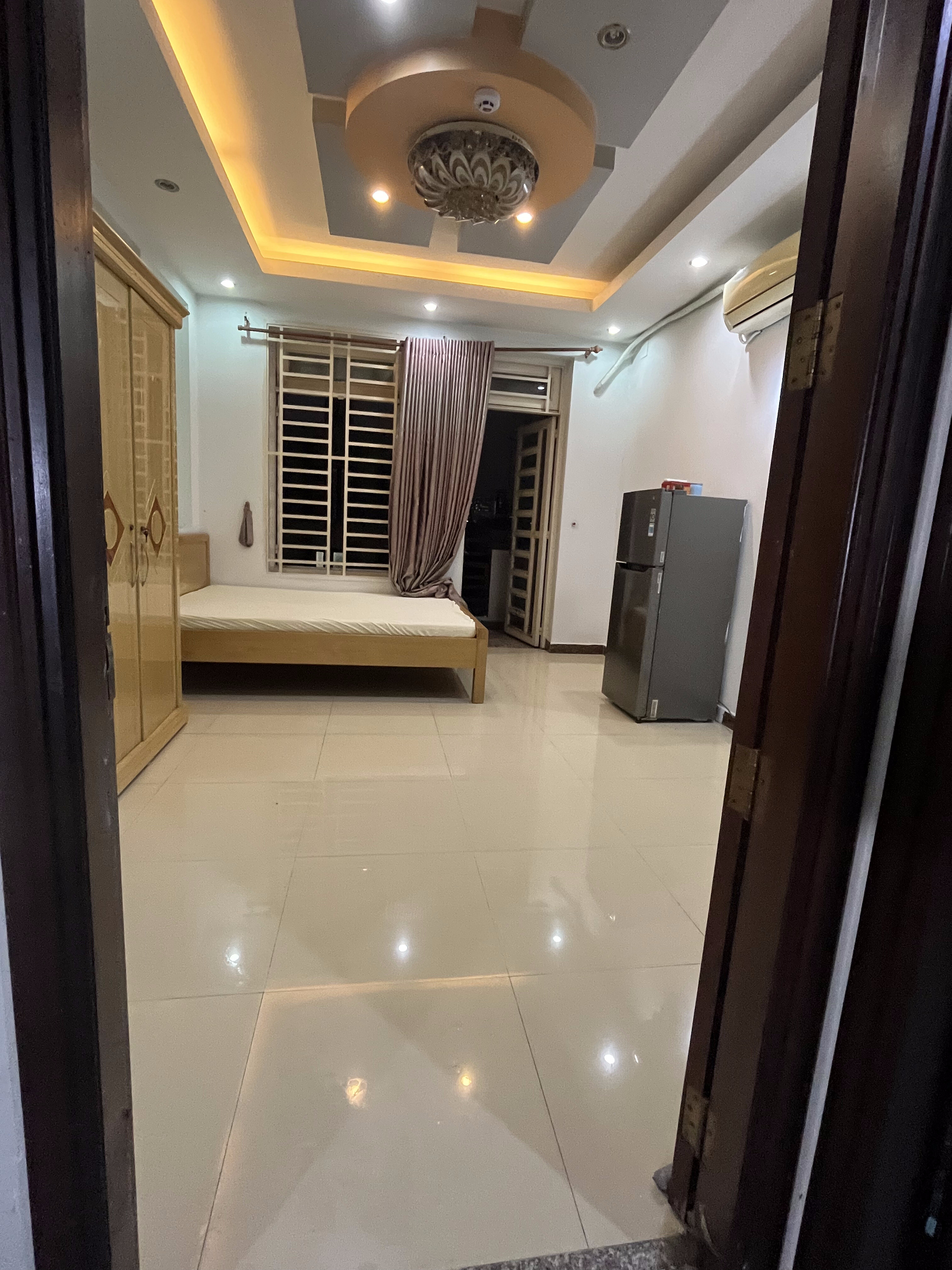 Cho Thuê Căn Hộ Dịch Vụ Tân Phú 30m2 – Gần Ngã Tư Bốn Xã – Ban Công Riêng-4