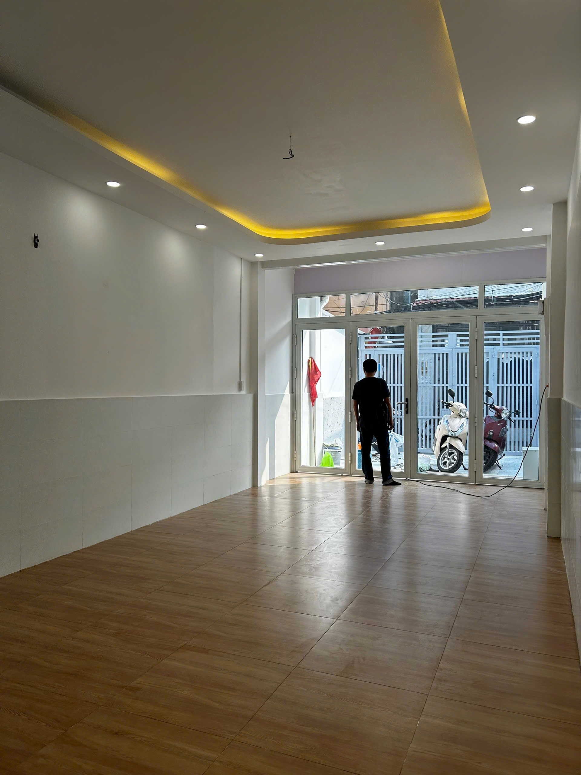 Nhà Nguyên Căn Kinh Doanh Spa, Nha Khoa Quận 8-3