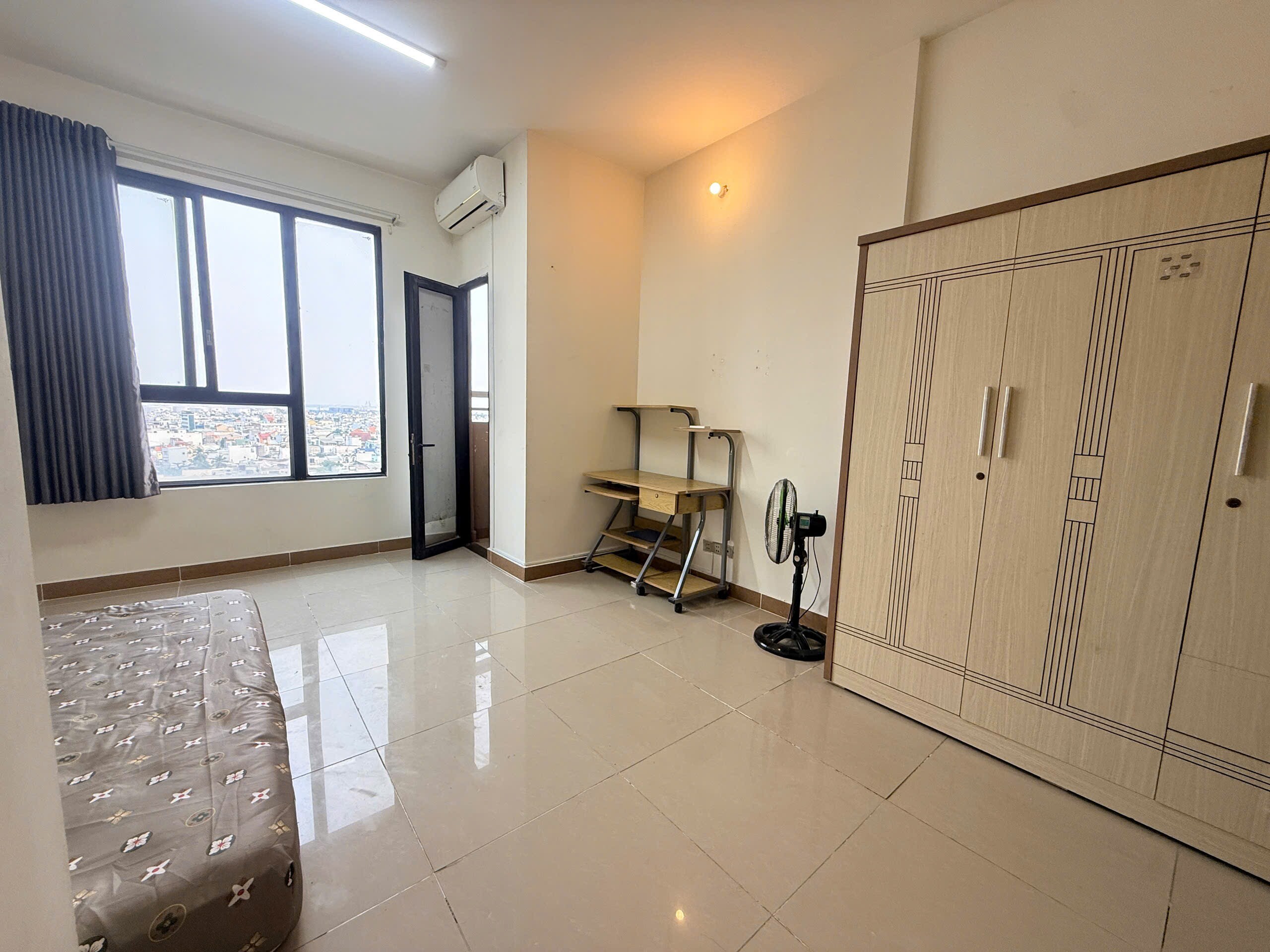 Chỉ hơn 4triệu đã có phòng đẹp, nội thất cao cấp, view sông-0