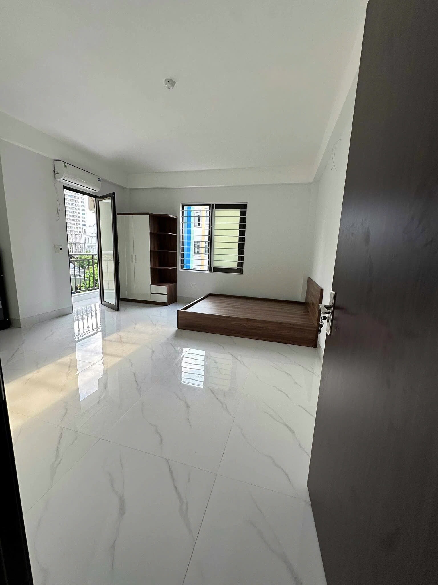 Ccmn 30m2 tại ngõ 172 vũ hữu thanh xuân-0