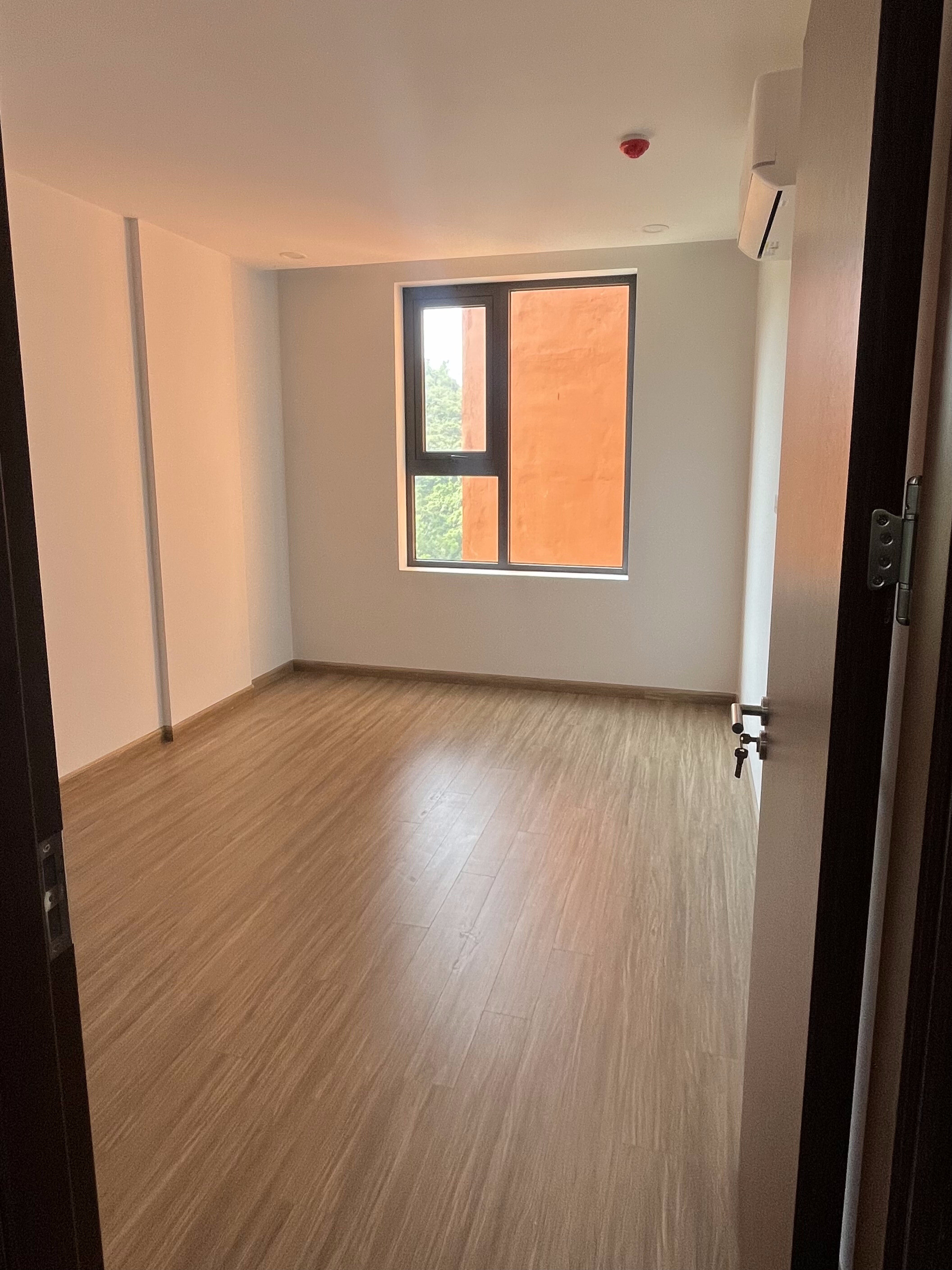 CHO THUÊ CĂN HỘ SOLRISE NHƠN PHÚ TẦNG CAO-3