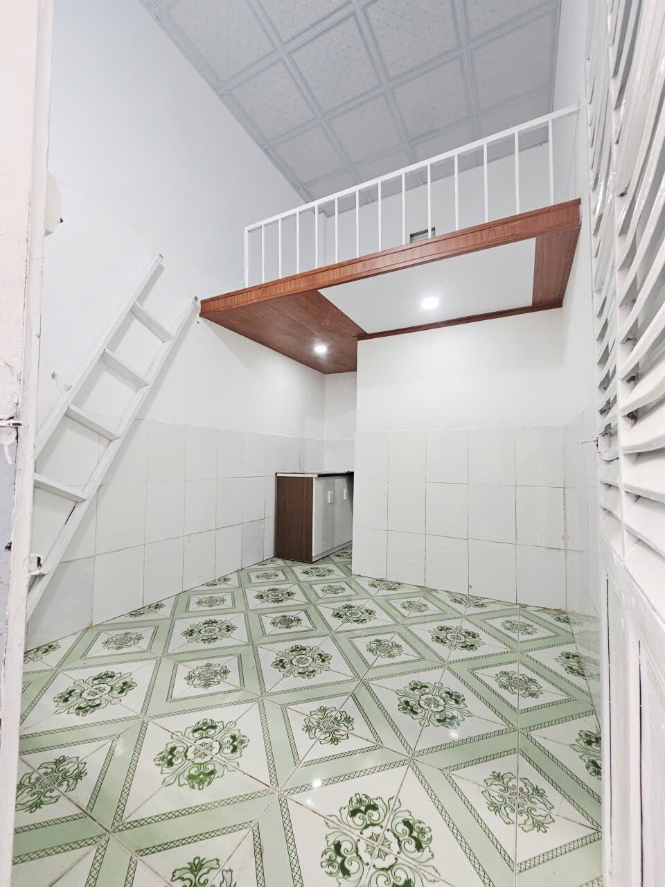 Cho thưe phòng trọ ngay Vincom Dĩ An #1tr500 có sẵn máy lạnh-3