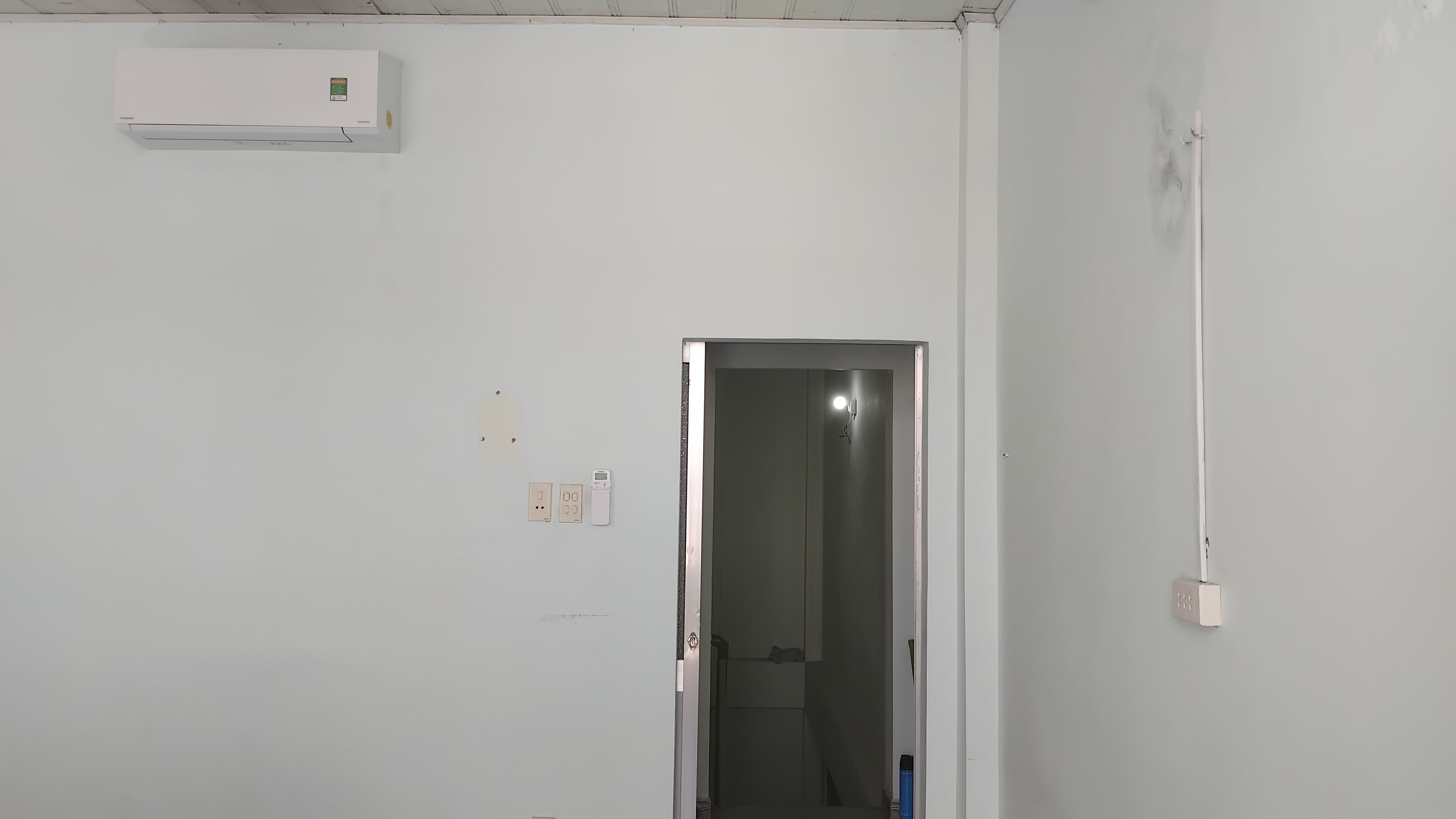 PHÒNG LẦU 2 SẠCH ĐẸP – GIÁ TỐT 3TR – CÓ MÁY LẠNH & NƯỚC NÓNG – KHU VỰC YÊN TĨNH-2